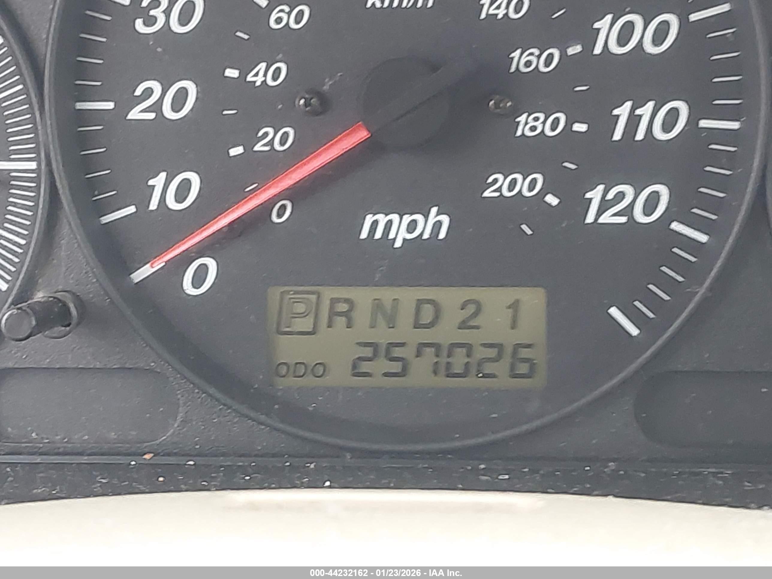 2000 Mazda Mpv Dx/es/lx Gold vin: JM3LW28G5Y0147930
