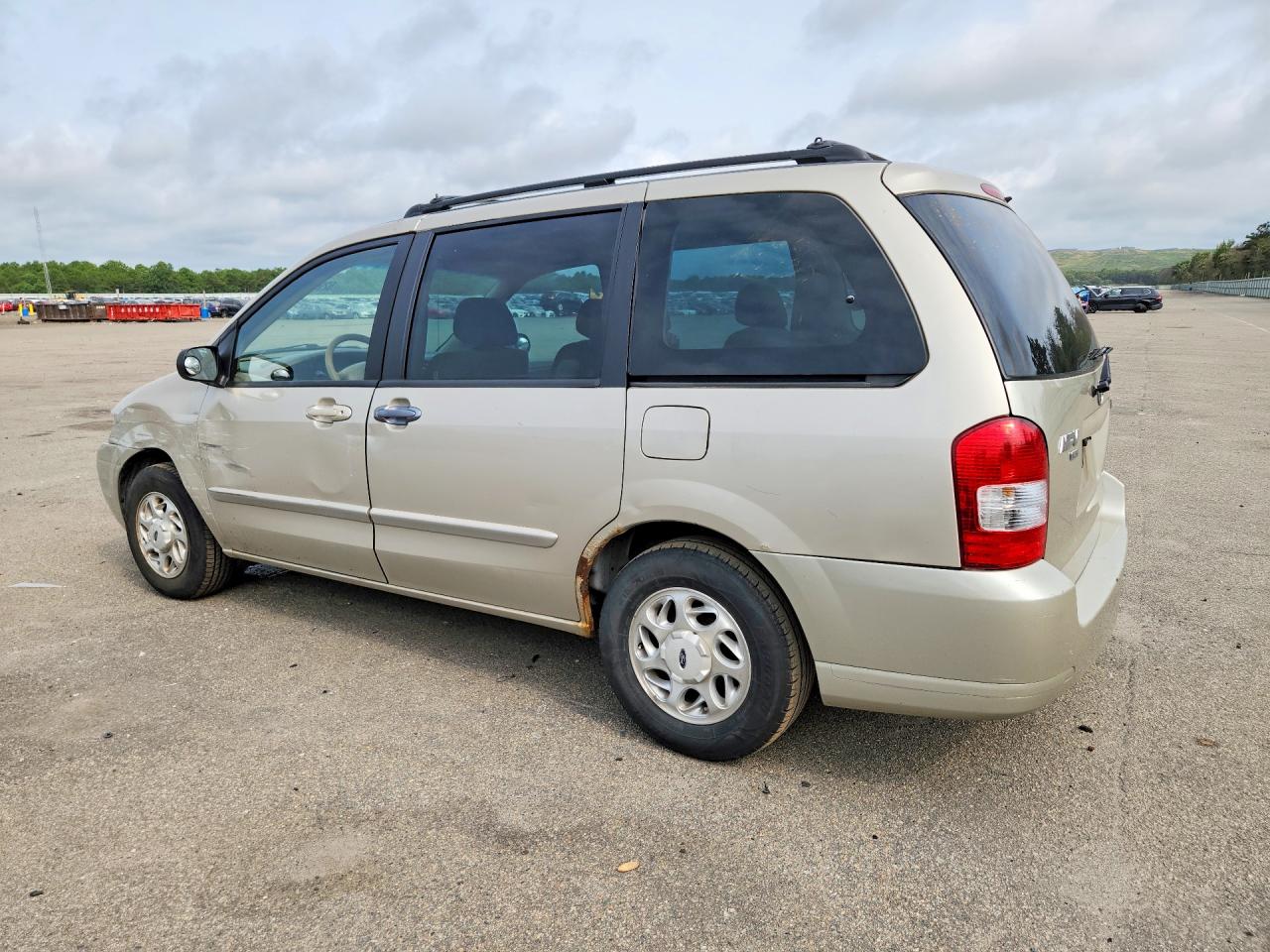 2001 Mazda Mpv Wagon Бежевый vin: JM3LW28G710181292