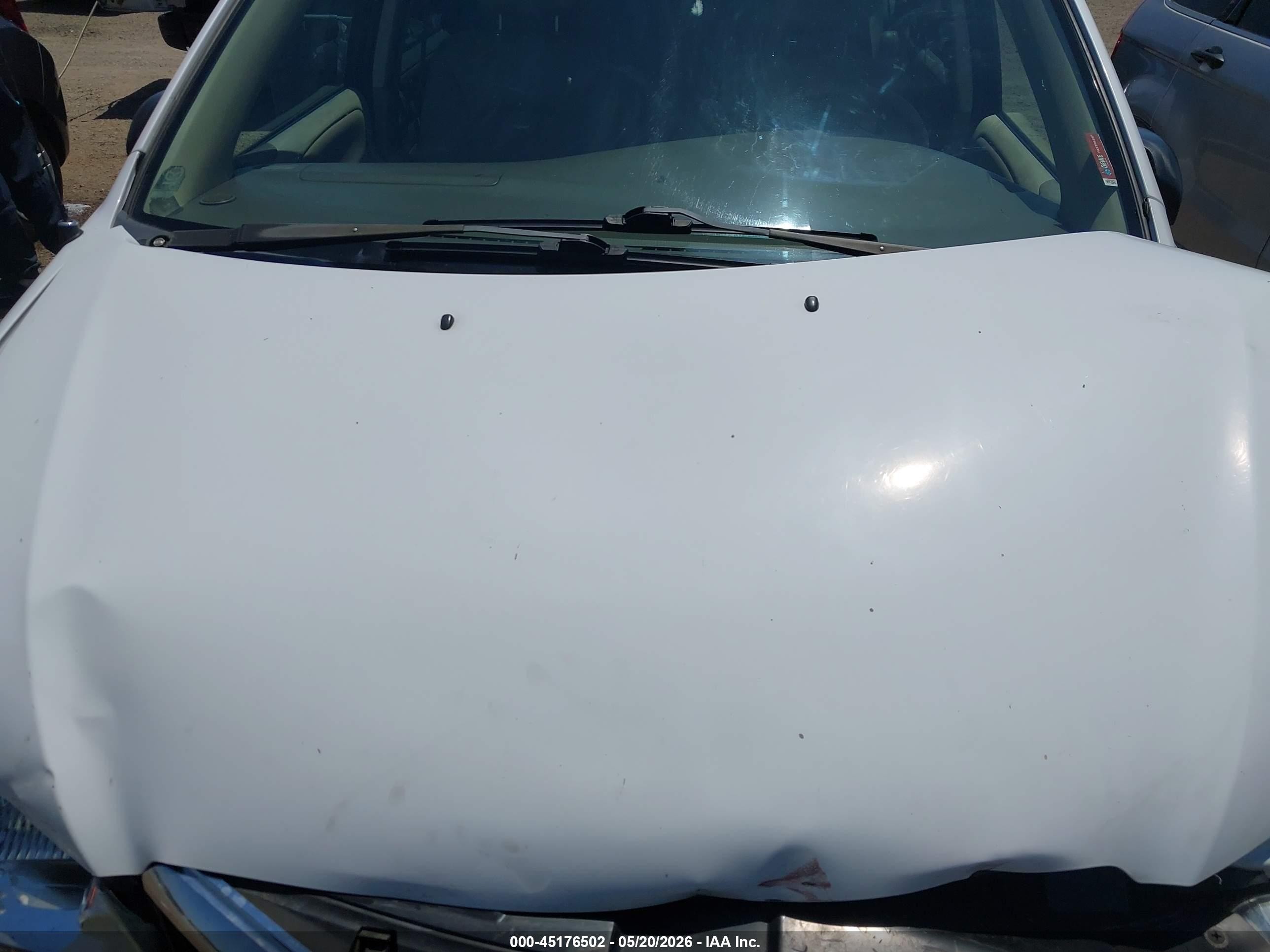 2002 Mazda Mpv Es/lx White vin: JM3LW28J020324919