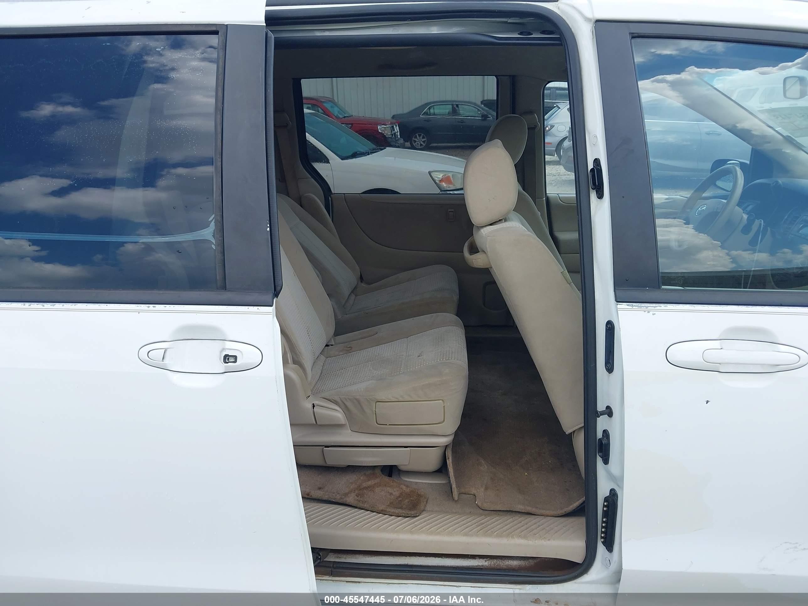 2005 Mazda Mpv Lx White vin: JM3LW28J050554450
