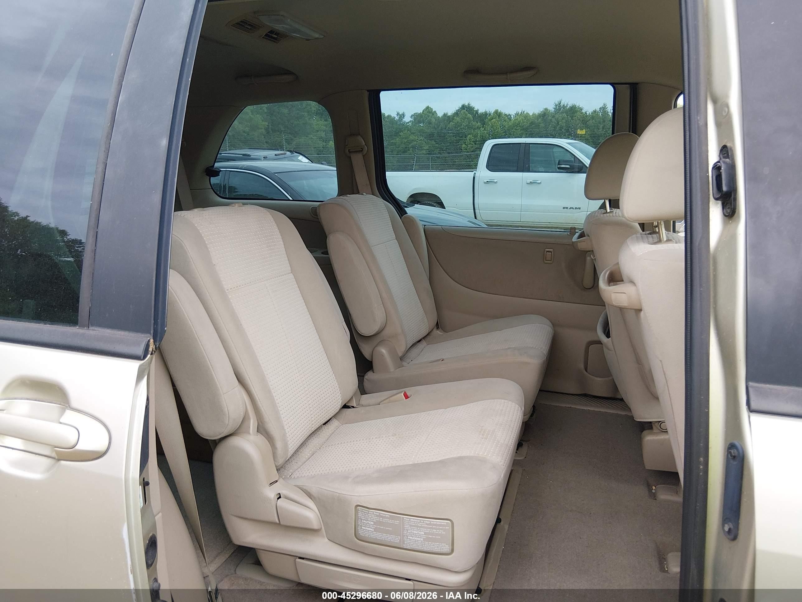 2005 Mazda Mpv Lx Gold vin: JM3LW28J350534919