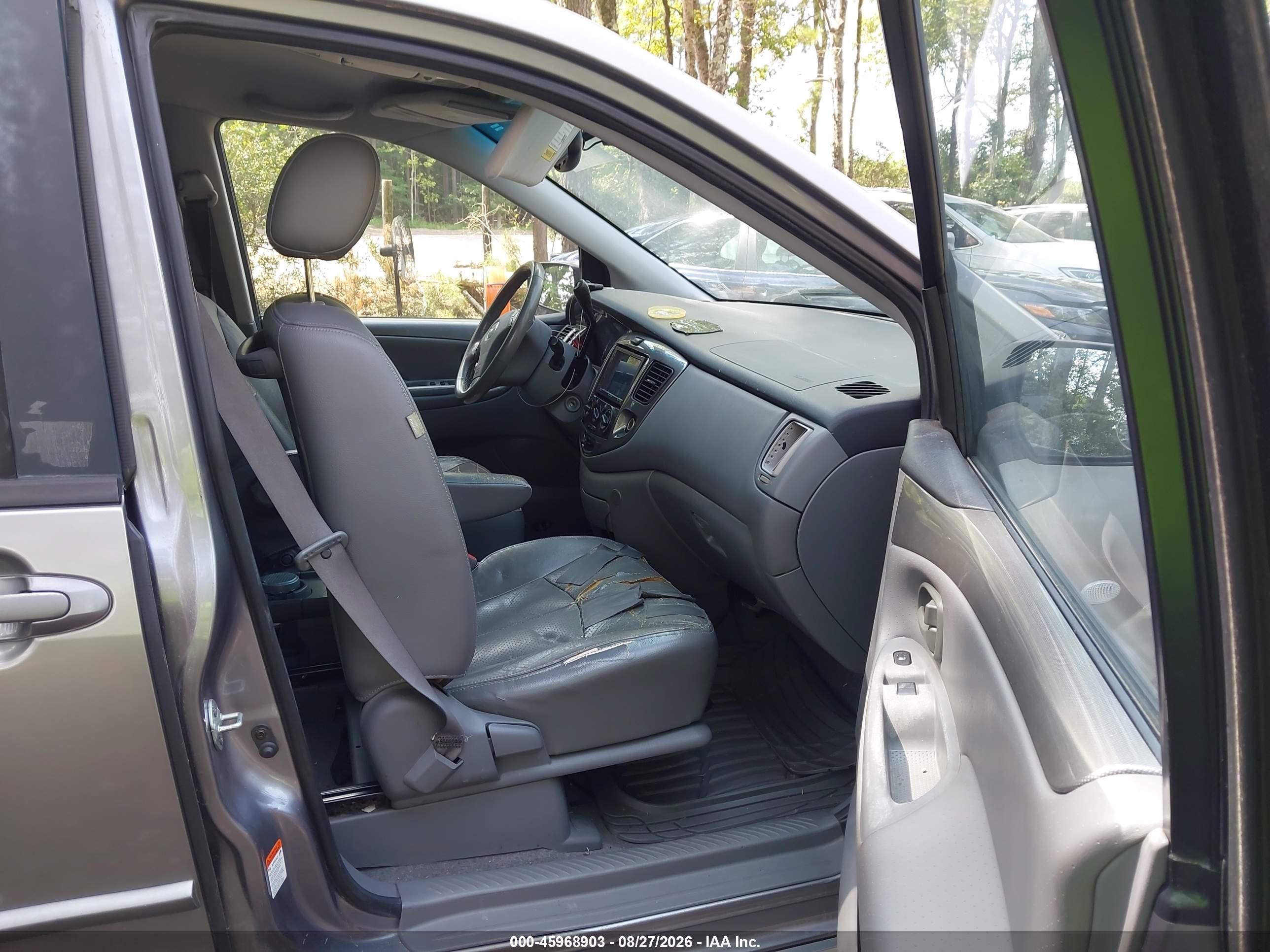 2004 Mazda Mpv Es Серый vin: JM3LW28J540518171