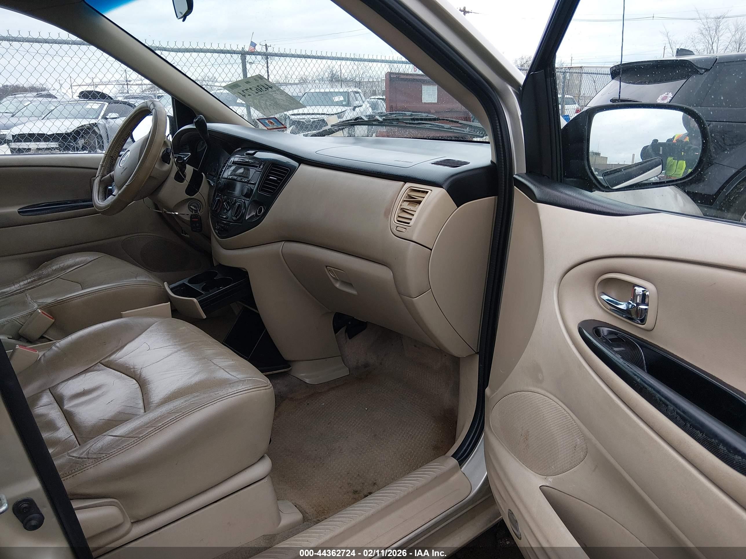 2003 Mazda Mpv Es/lx/lx-sv Beige vin: JM3LW28J930360559