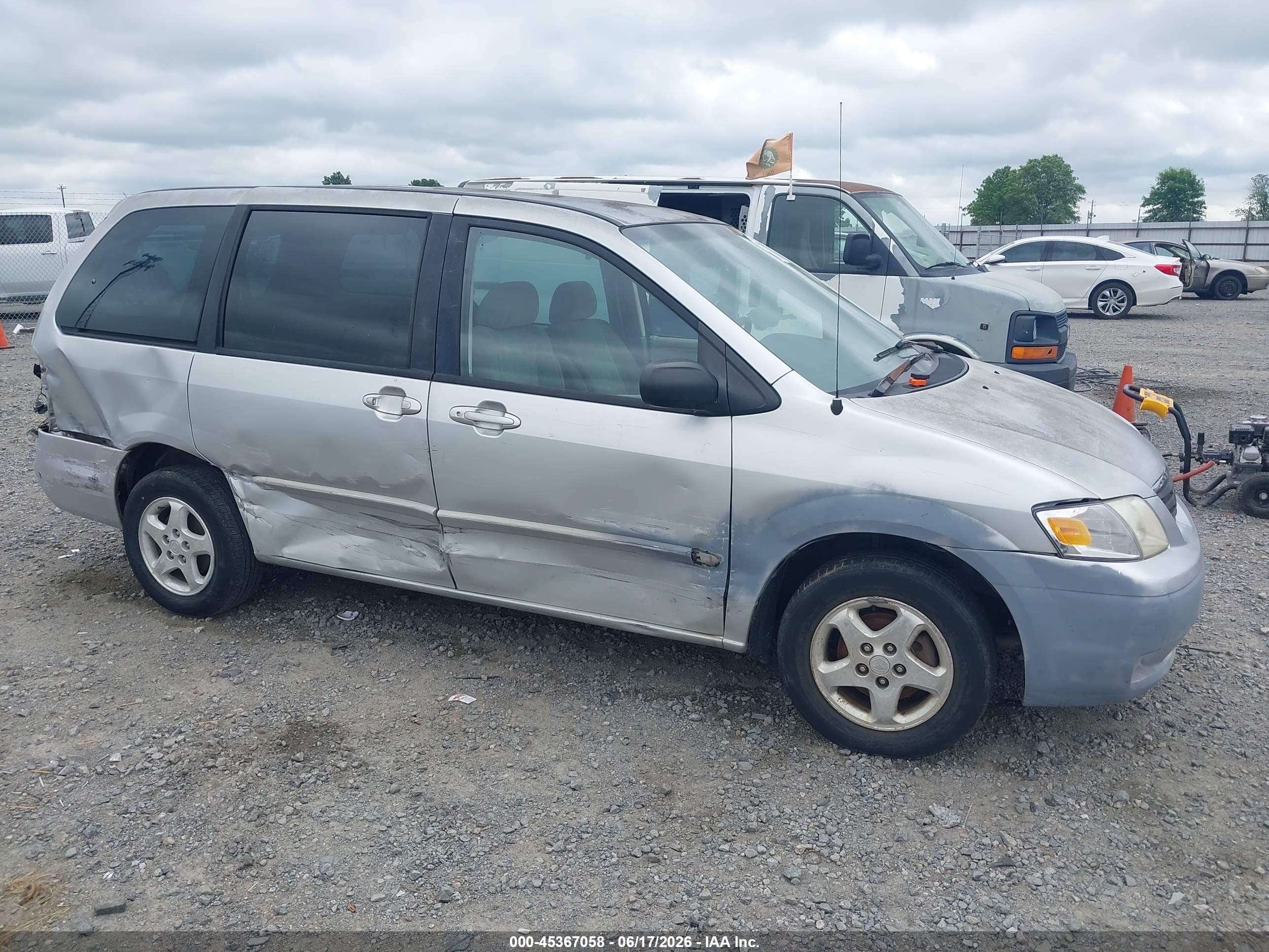 2001 Mazda Mpv Dx/es/lx Silver vin: JM3LW28Y610184015