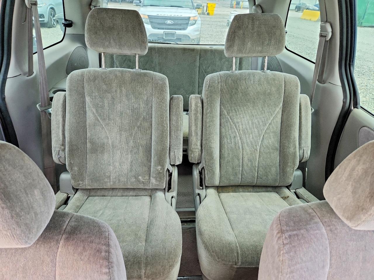 2001 Mazda Mpv Wagon Silver vin: JM3LW28Y710199168
