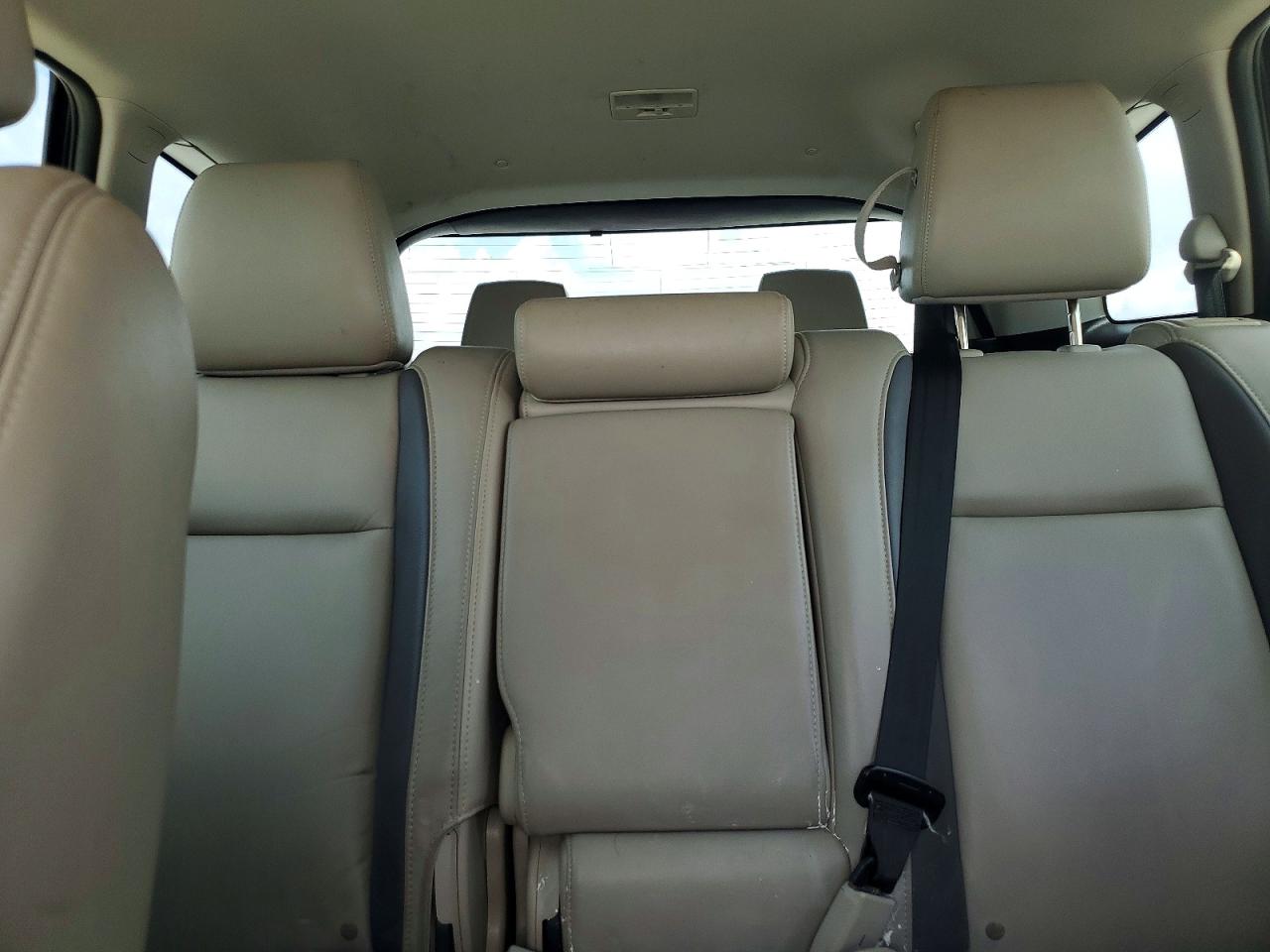 2012 Mazda 2 White vin: JM3TB2CA2C0338700