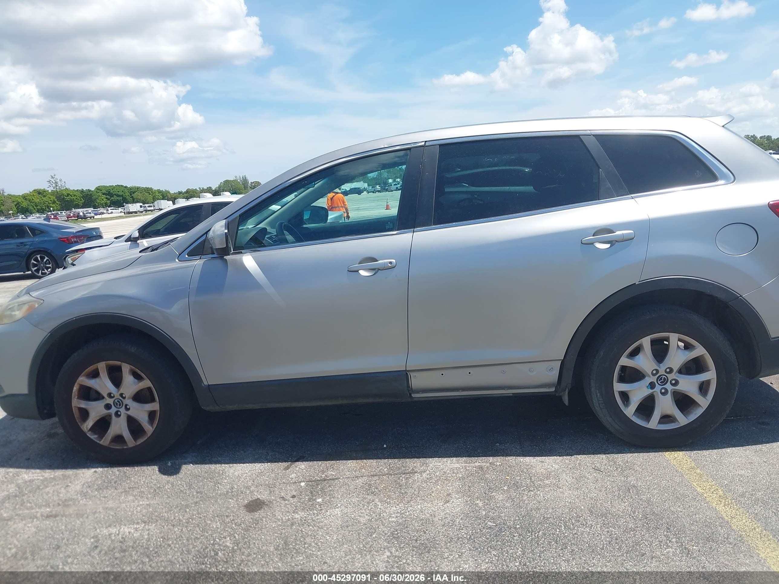 2015 Mazda Cx-9 Touring Серебряный vin: JM3TB2CAXF0461102
