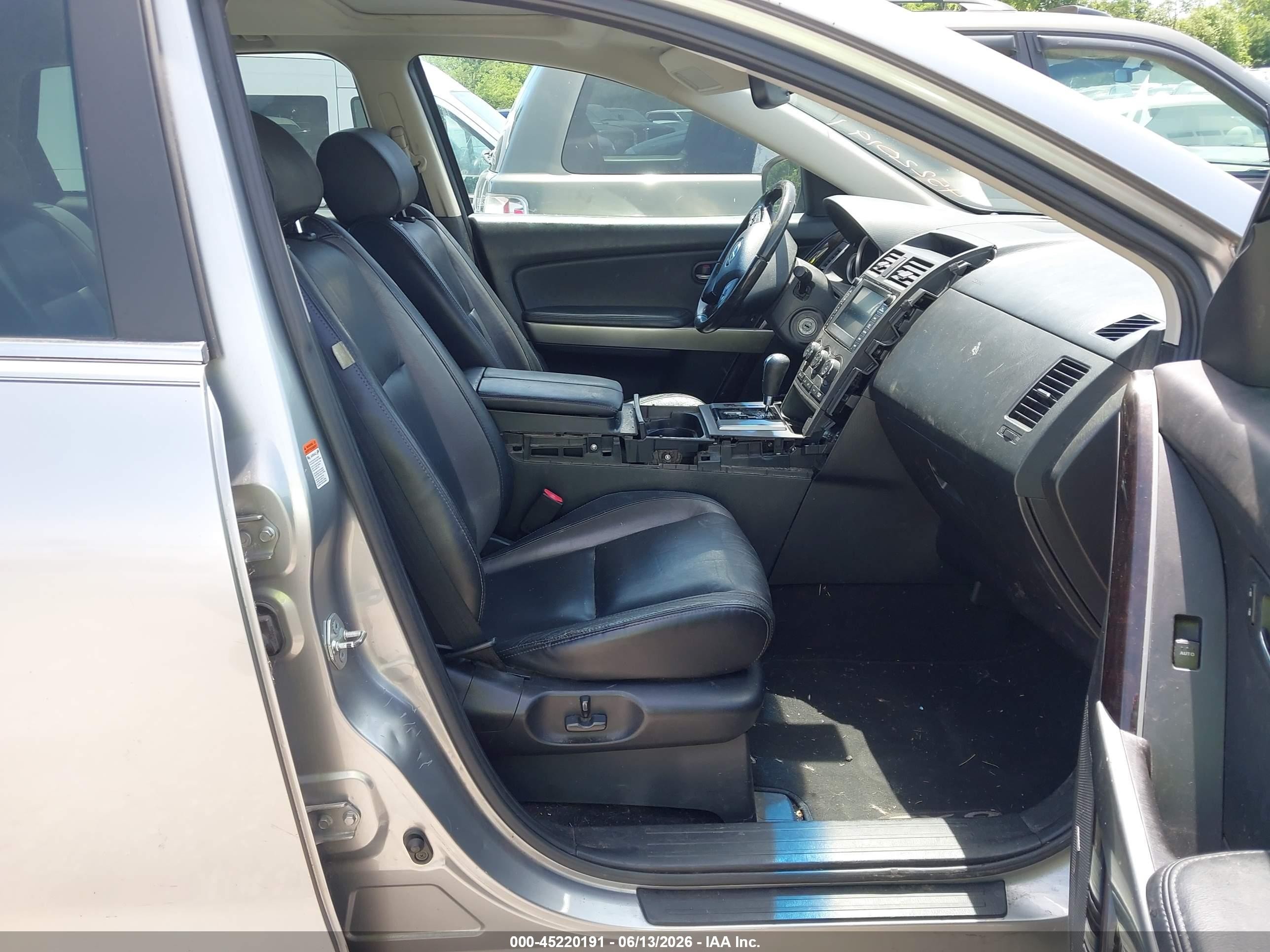 2011 Mazda Cx-9 Grand Touring Silver vin: JM3TB2DA4B0300379
