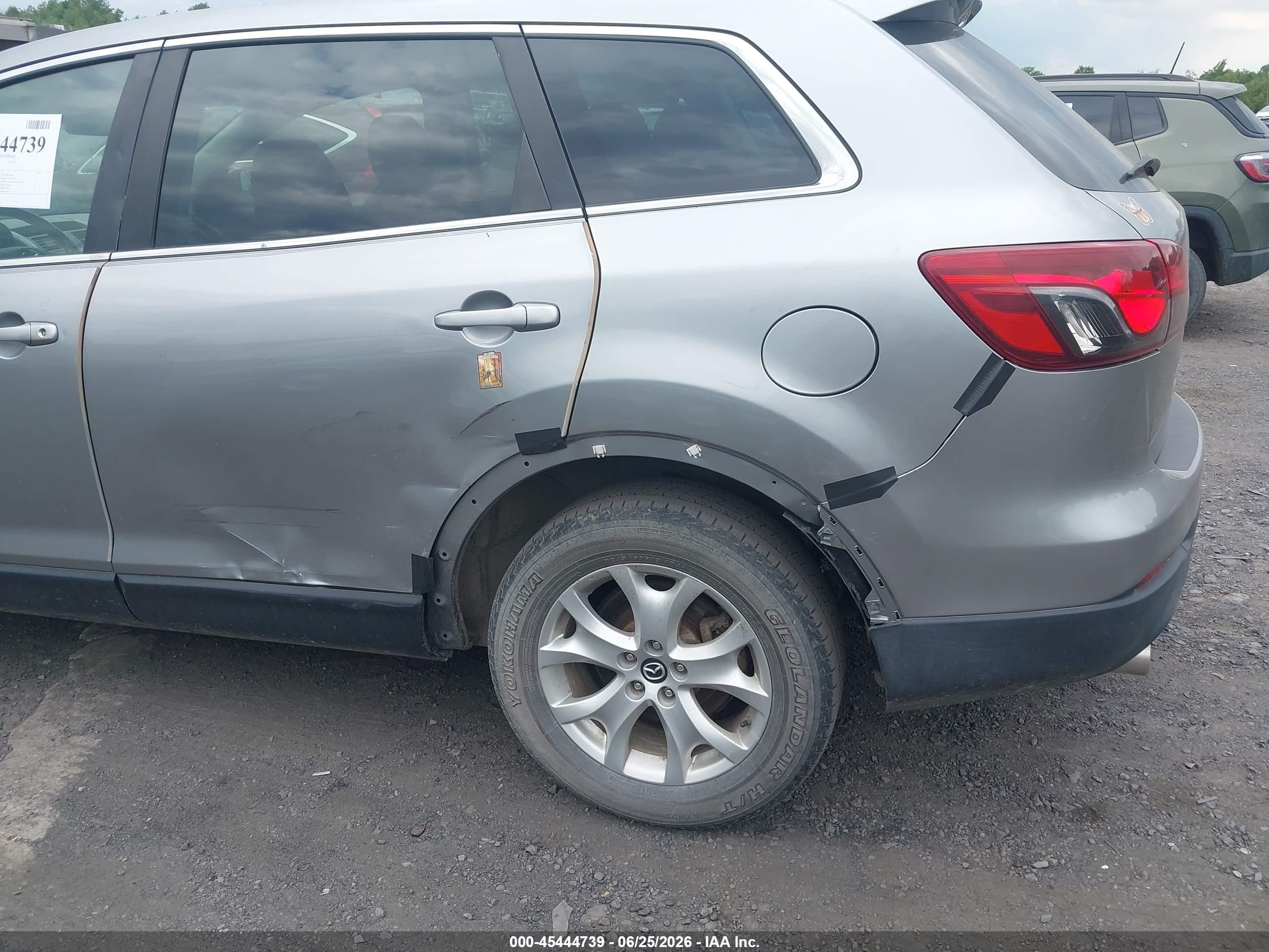 2013 Mazda Cx-9 Sport Silver vin: JM3TB3BV1D0420347