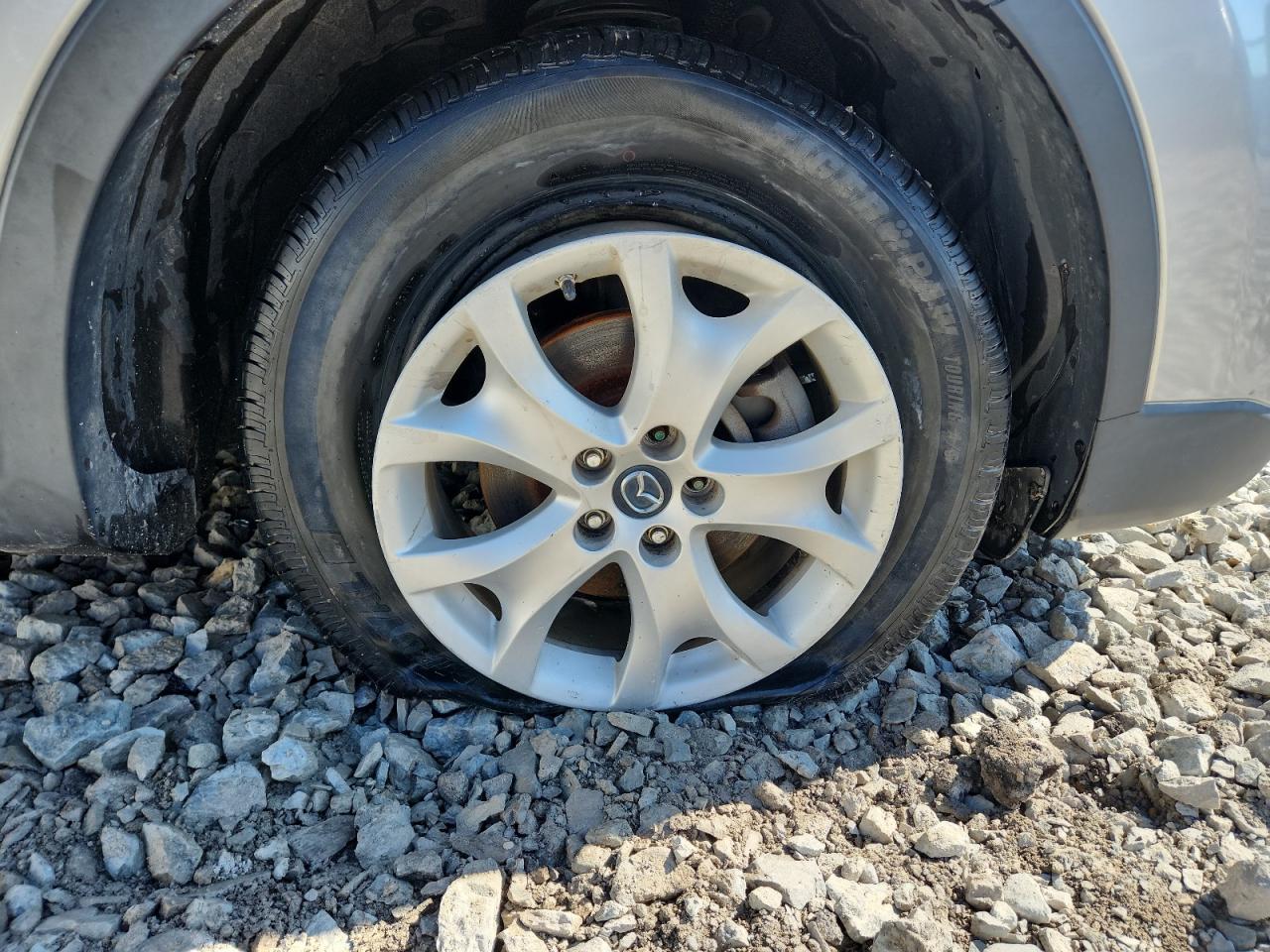 2013 Mazda Cx-9 Touring Gray vin: JM3TB3CAXD0422609 Damage: Right Front Tire, Separated, Replacement Required