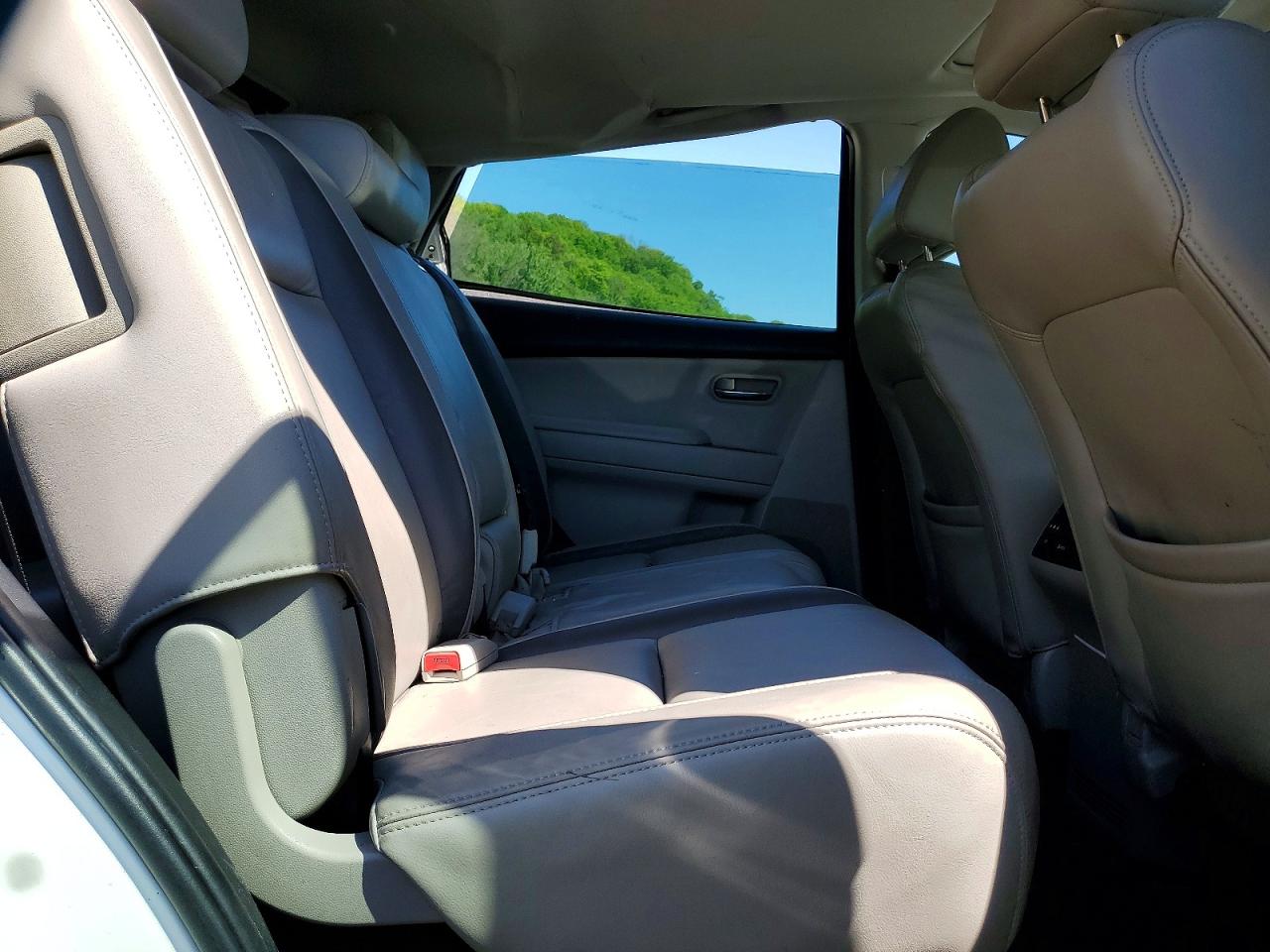 2011 Mazda Cx-9 White vin: JM3TB3CV8B0327949
