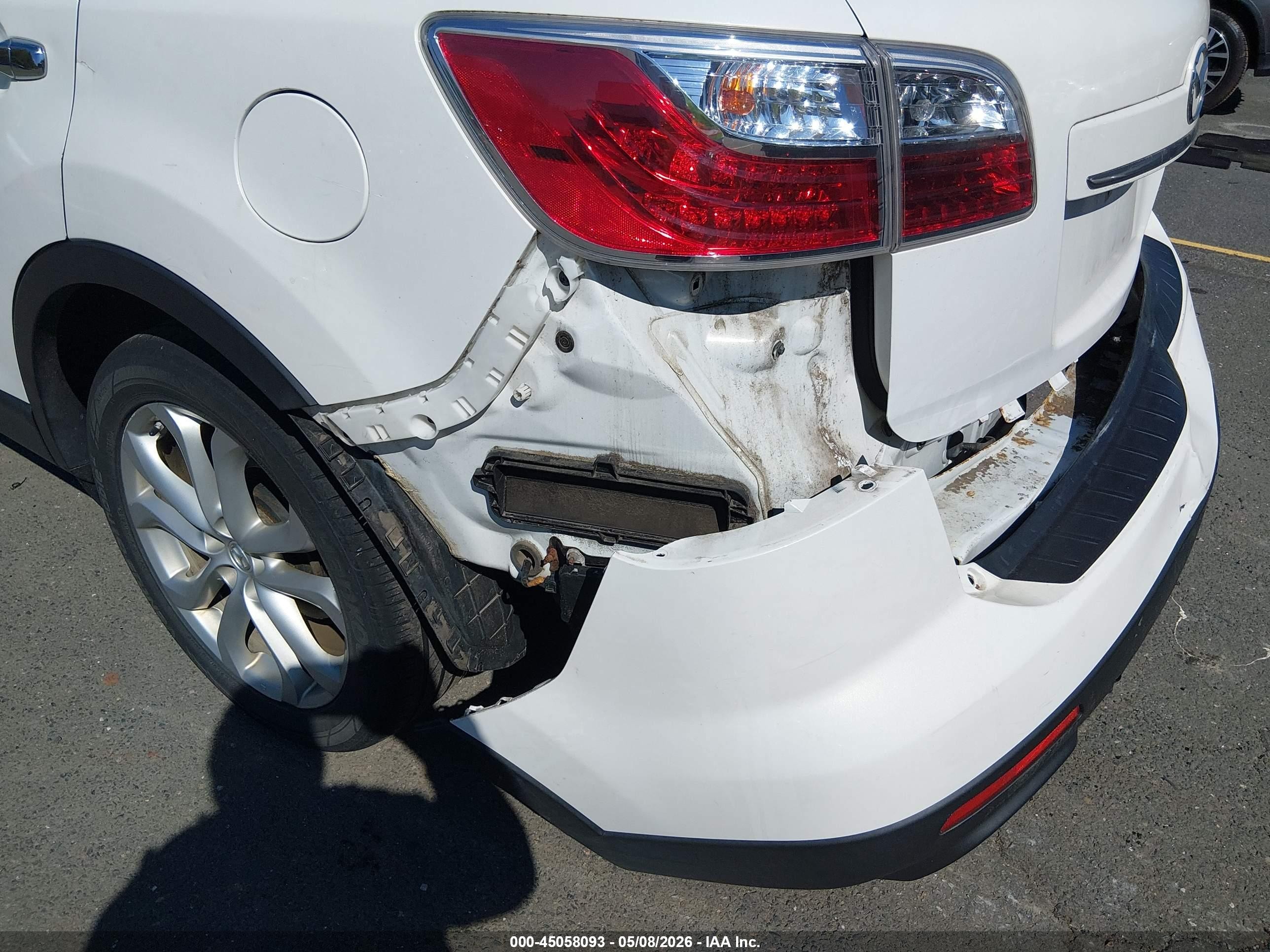 2011 Mazda Cx-9 Grand Touring White vin: JM3TB3DV8B0327903