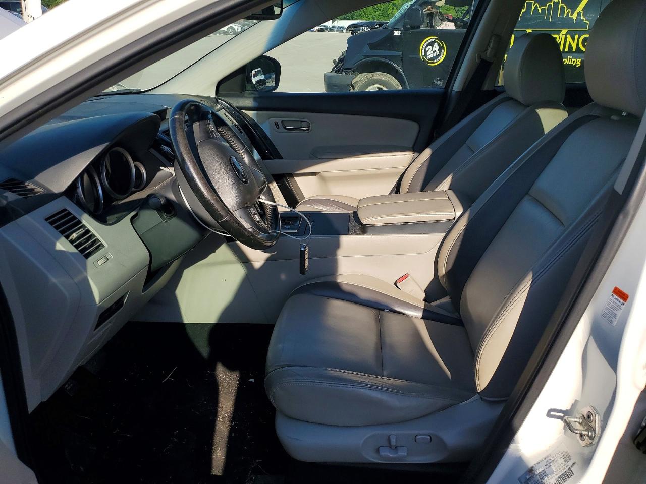 2010 Mazda Cx-9 White vin: JM3TB3MV9A0209535