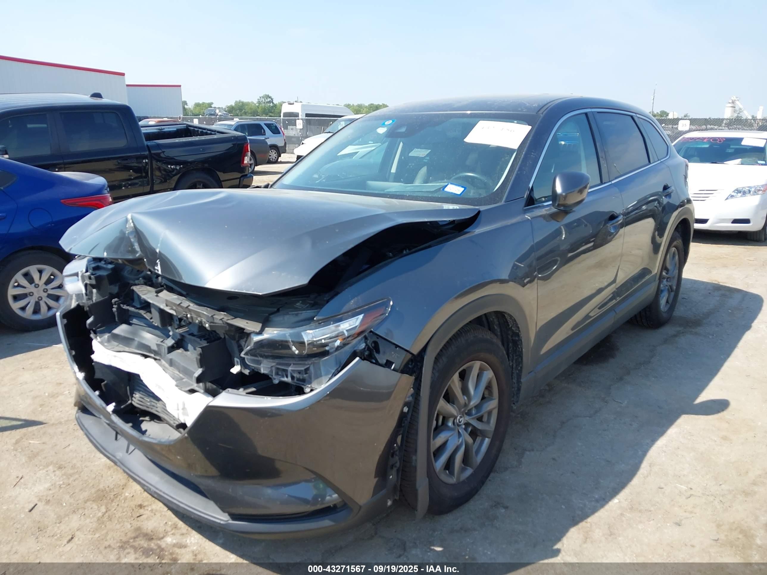 2023 Mazda Cx-9 Touring Gray vin: JM3TCBCY1P0647669