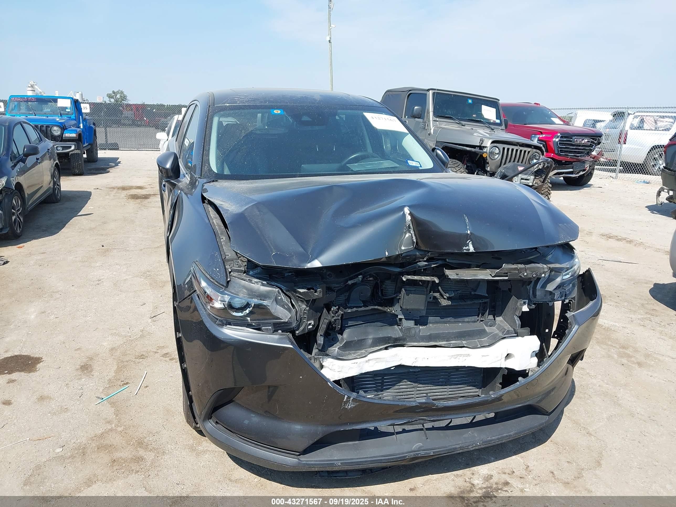 2023 Mazda Cx-9 Touring Gray vin: JM3TCBCY1P0647669