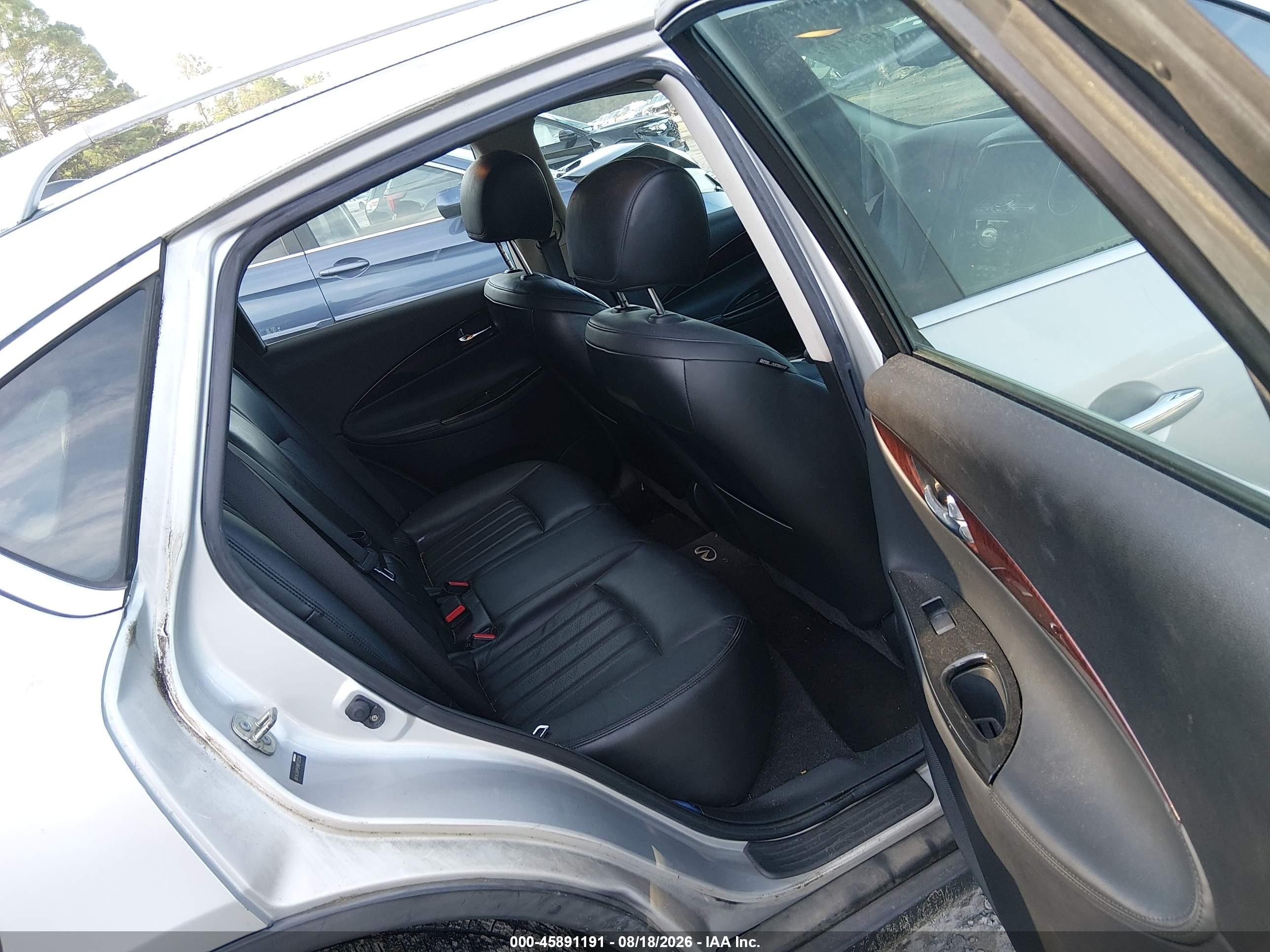2010 Infiniti Ex35 Journey Серебряный vin: JN1AJ0HP9AM702236