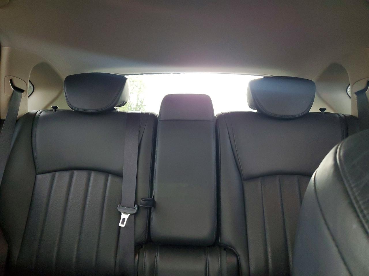 2010 Infiniti Ex35 Base White vin: JN1AJ0HR9AM751440