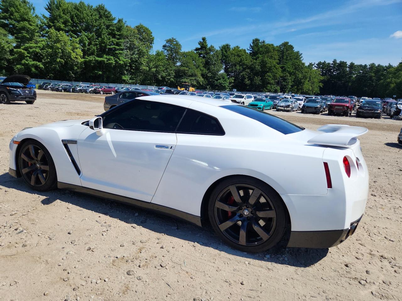 2009 Nissan Gt-r Premium White vin: JN1AR54F49M251473