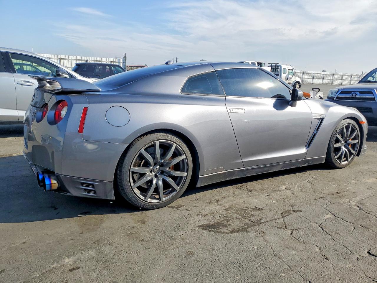 2013 Nissan Gt-r Premium Gray vin: JN1AR5EF2DM261099