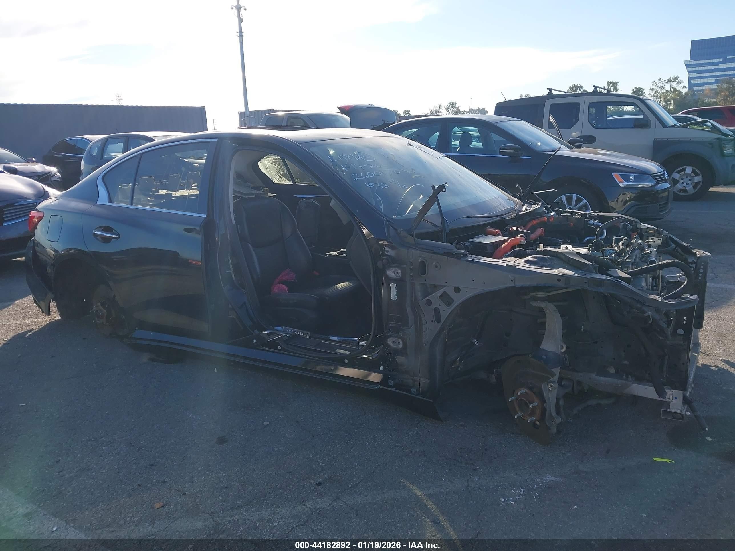 2015 Infiniti Q50 Hybrid Sport Черный vin: JN1AV7AP0FM790236