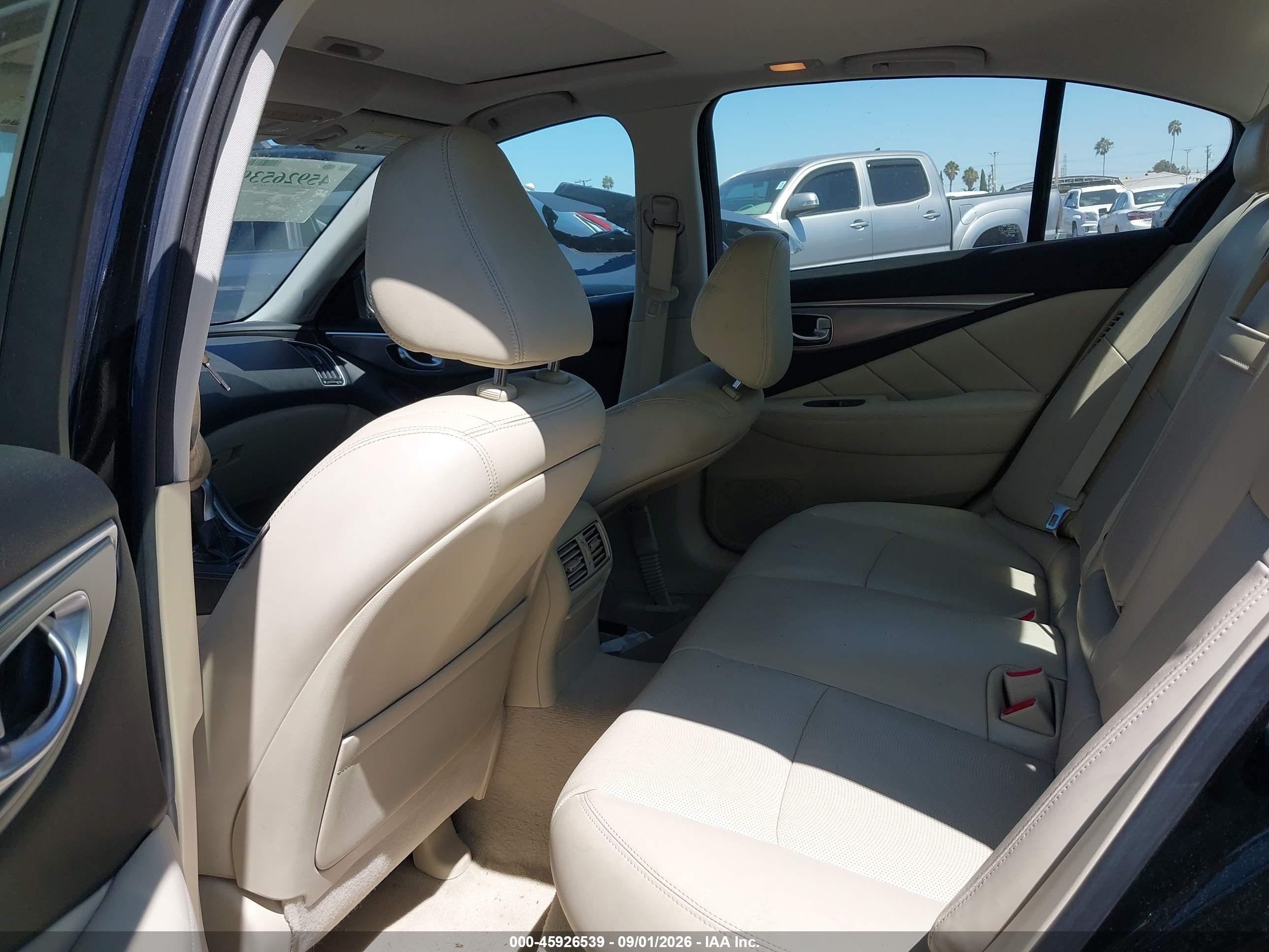 2015 Infiniti Q50 Hybrid Premium Black vin: JN1AV7AP0FM790933