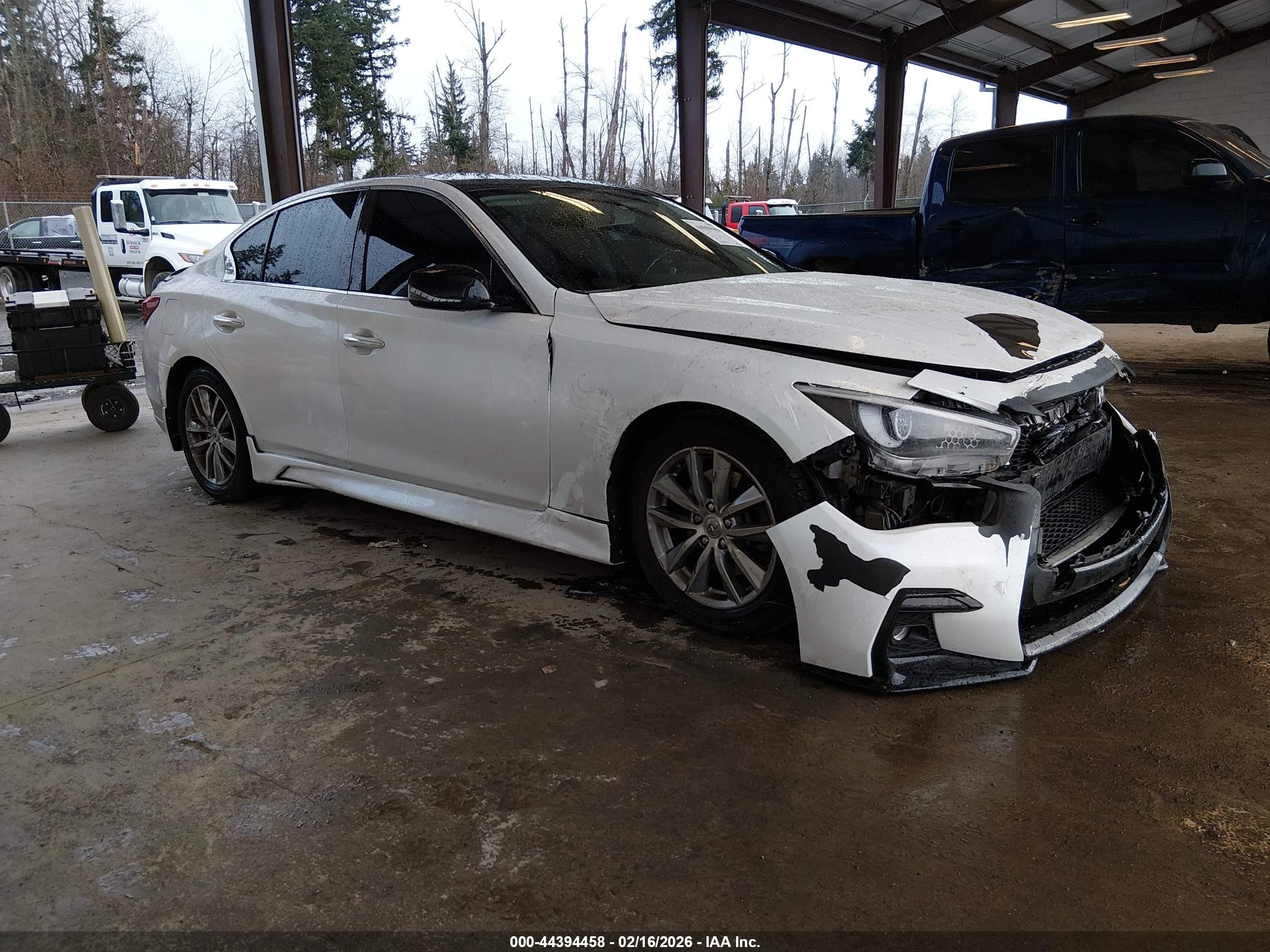 2015 Infiniti Q50 Hybrid Premium White vin: JN1AV7AP0FM790947