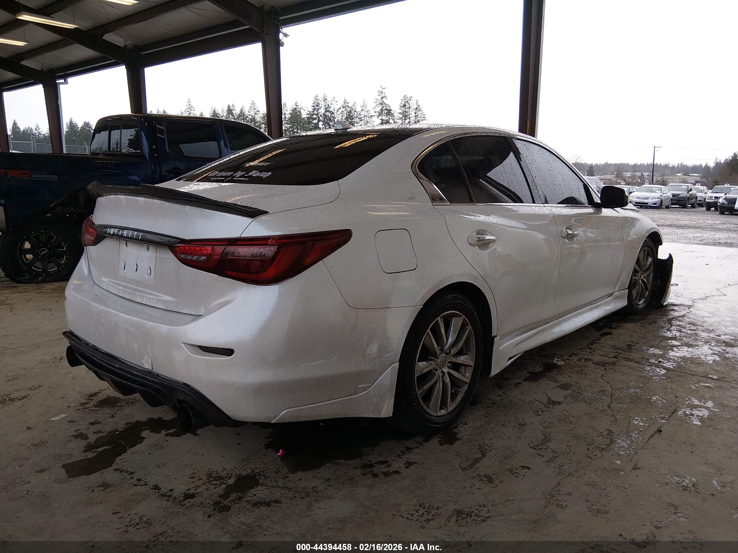 2015 Infiniti Q50 Hybrid Premium White vin: JN1AV7AP0FM790947