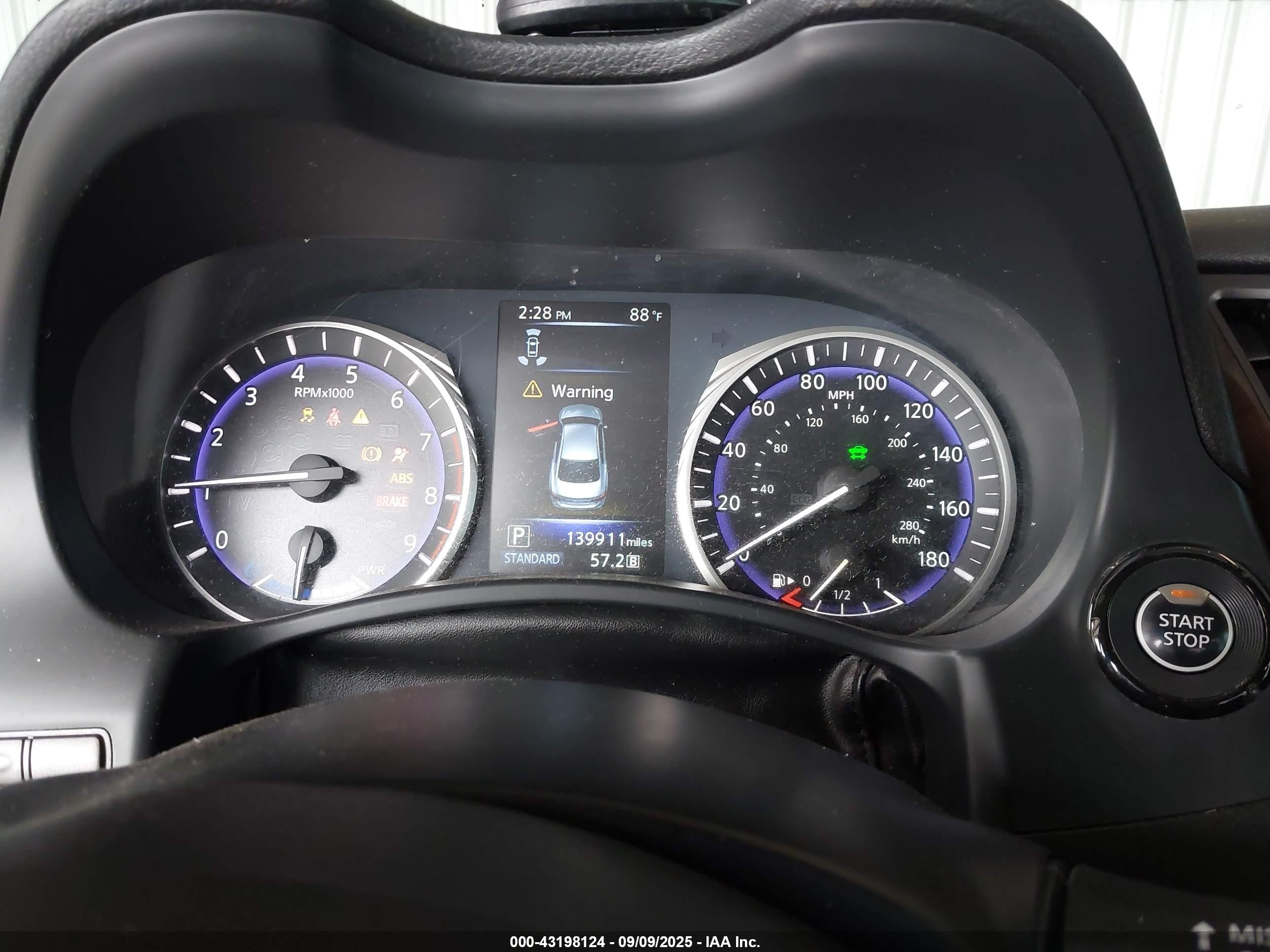 2015 Infiniti Q50 Hybrid Premium Silver vin: JN1AV7AP1FM790522