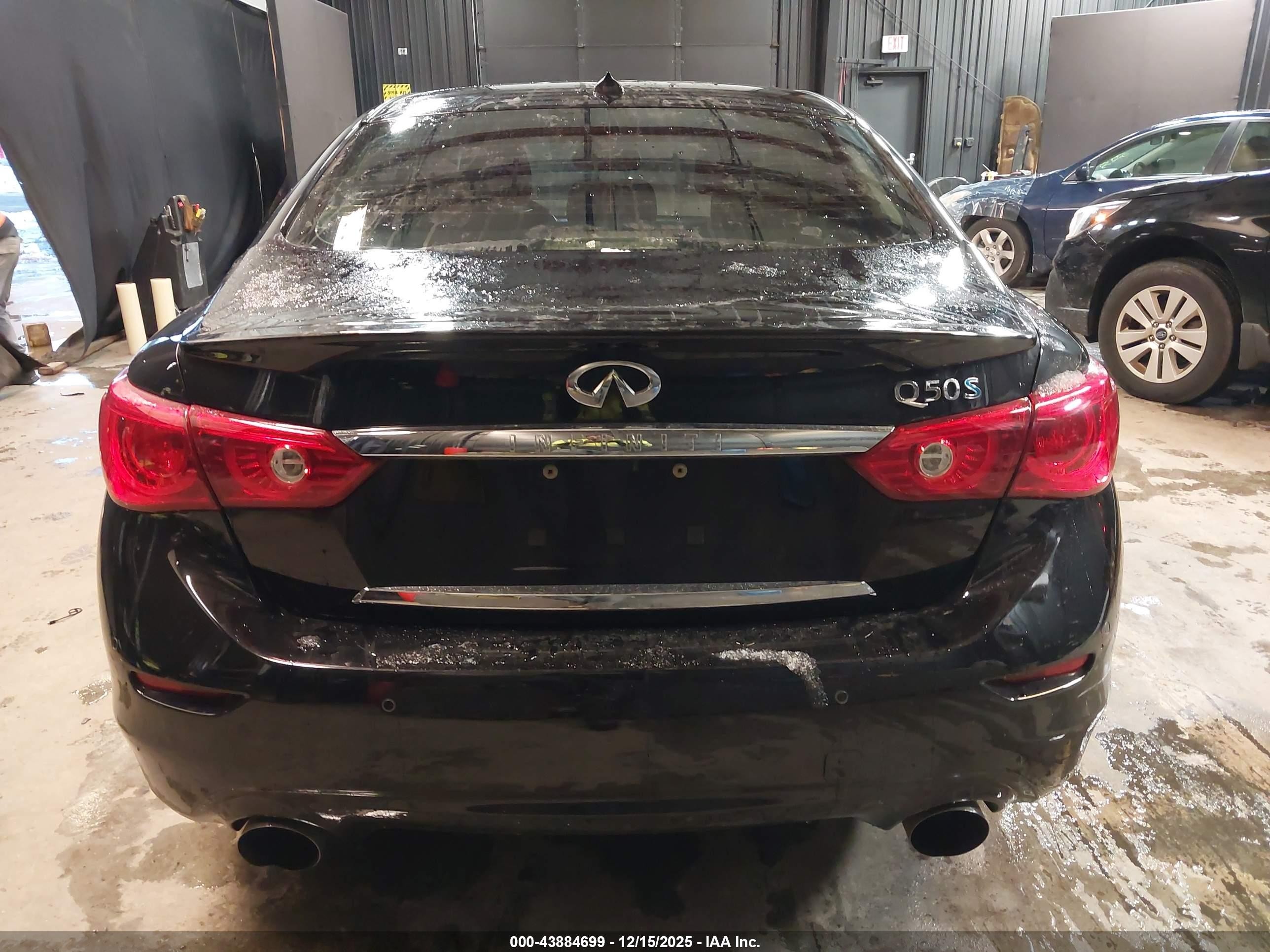 2015 Infiniti Q50 Hybrid Sport Purple vin: JN1AV7AP1FM790763