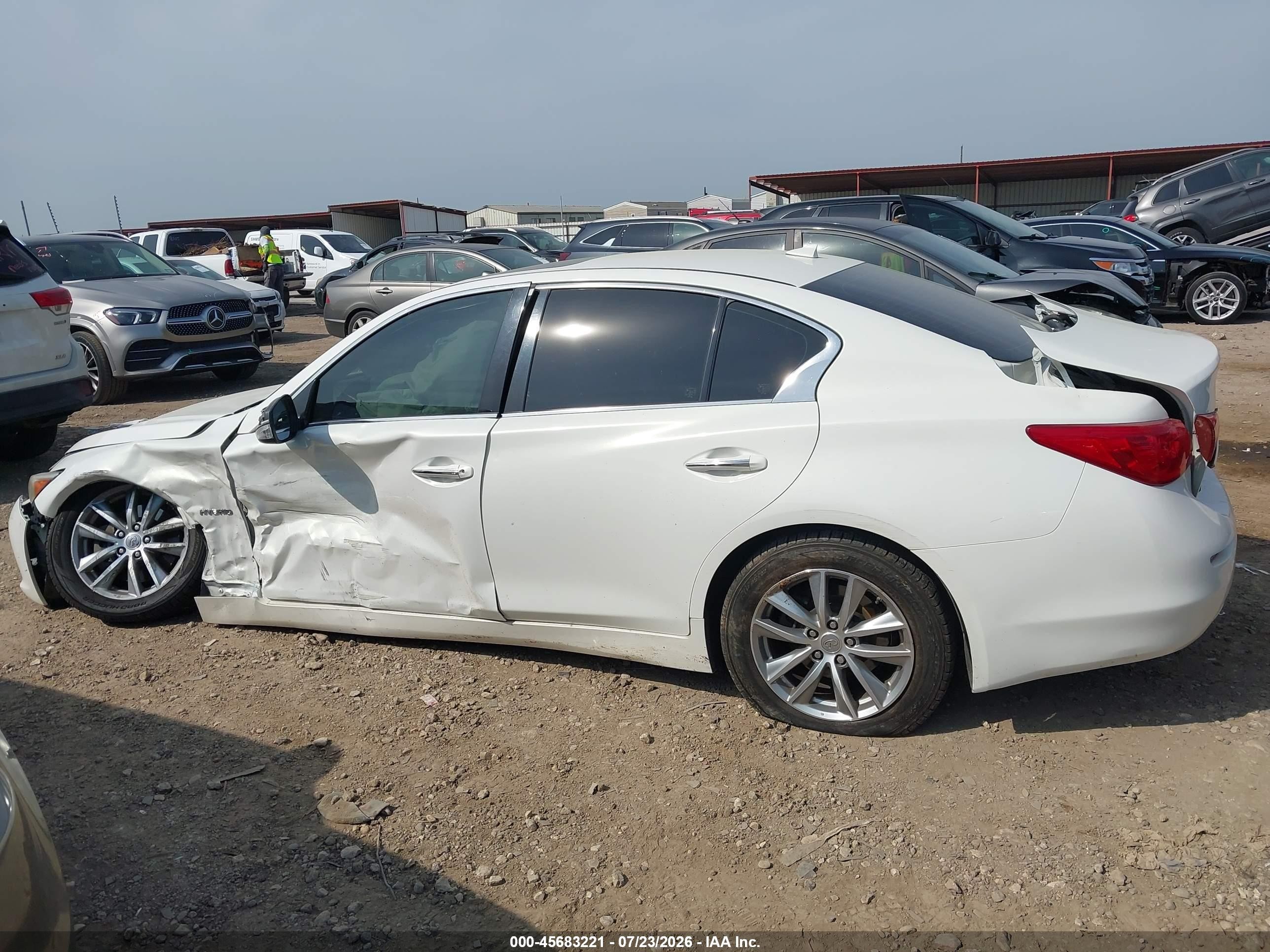 2014 Infiniti Q50 Hybrid Premium Белый vin: JN1AV7AP2EM691559