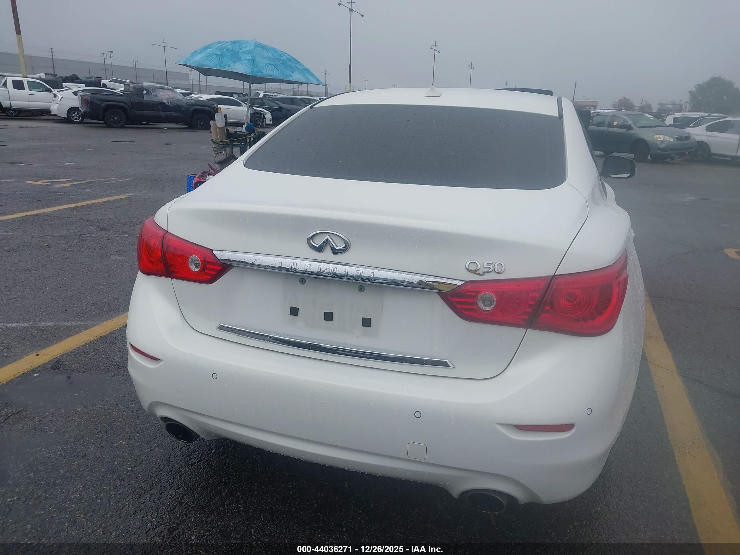 2015 Infiniti Q50 Hybrid Premium White vin: JN1AV7AP3FM790375