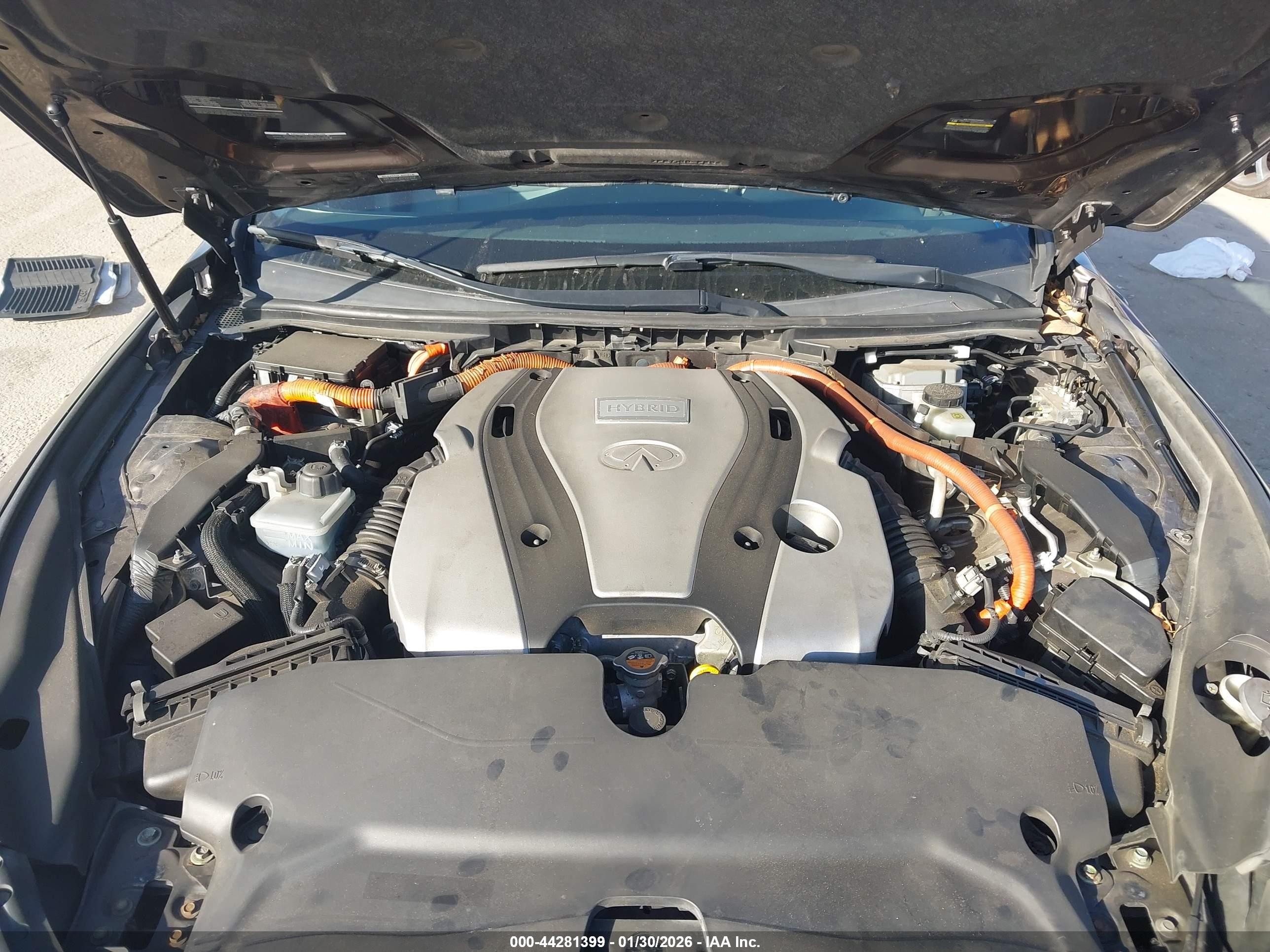 2015 Infiniti Q50 Hybrid Premium Black vin: JN1AV7AP3FM790568