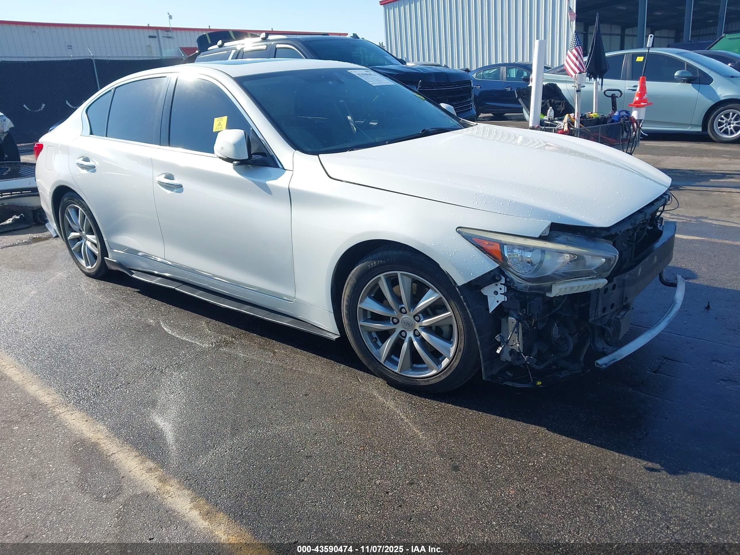 2015 Infiniti Q50 Hybrid Premium White vin: JN1AV7AP4FM790563