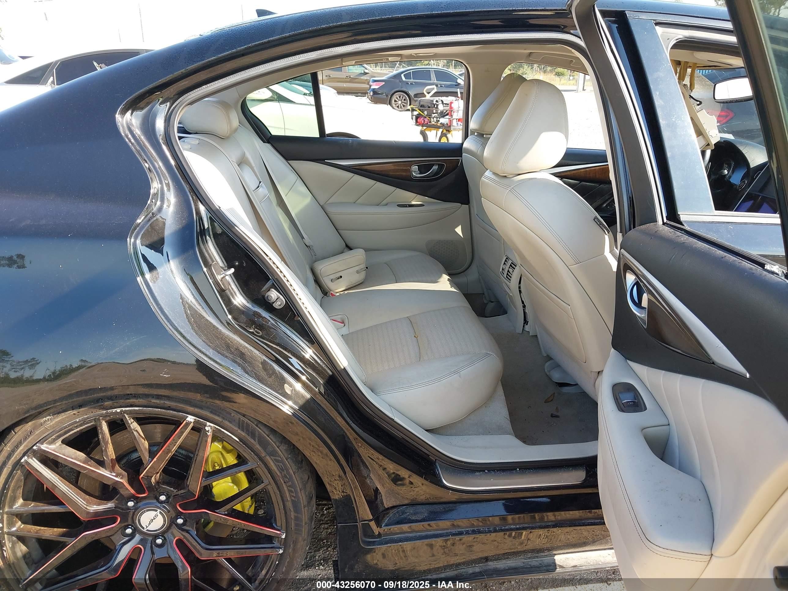 2015 Infiniti Q50 Hybrid Sport Black vin: JN1AV7AP4FM790661