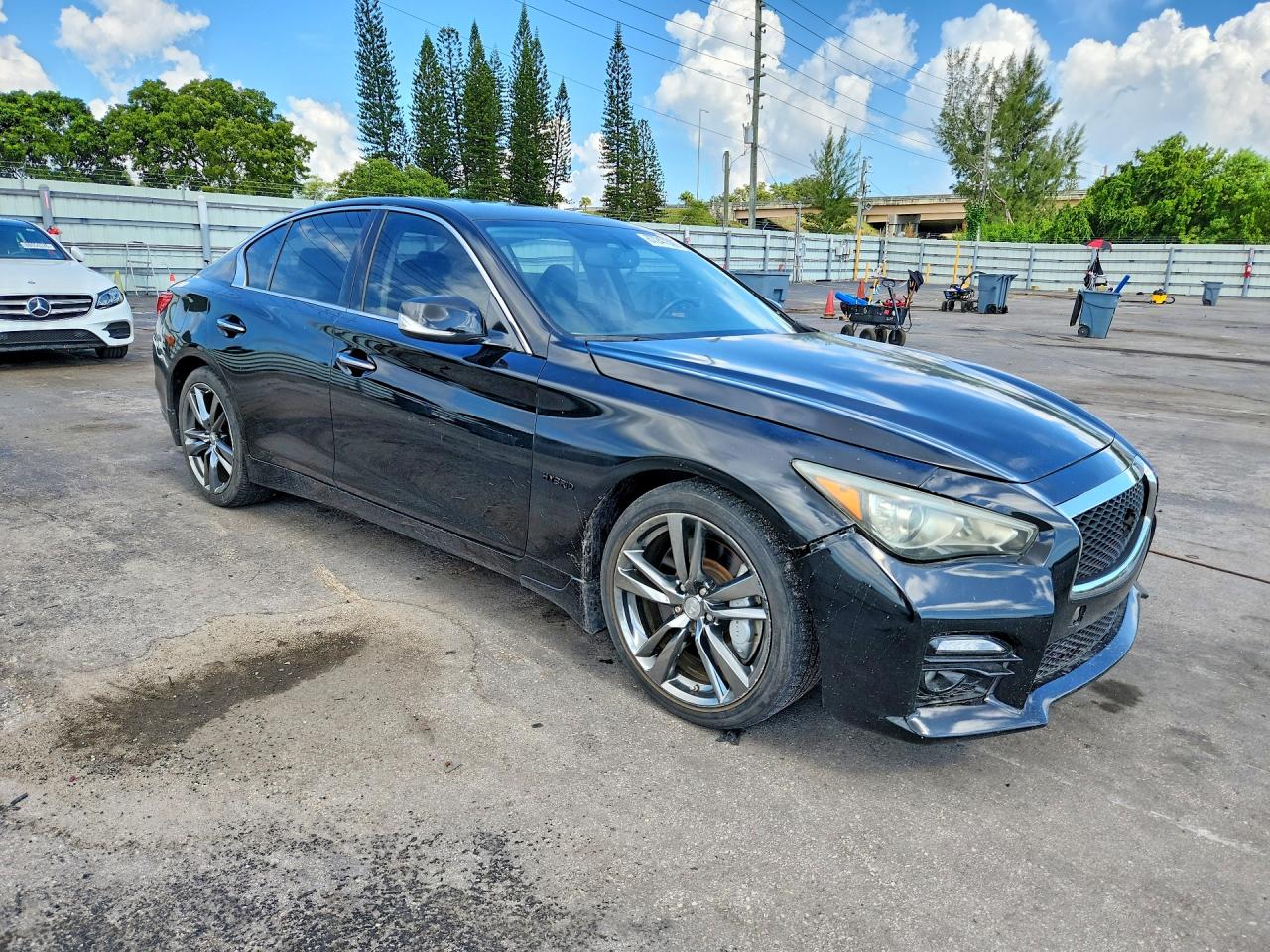 2015 Infiniti Q50 Hybrid Premium Black vin: JN1AV7AP4FM790708