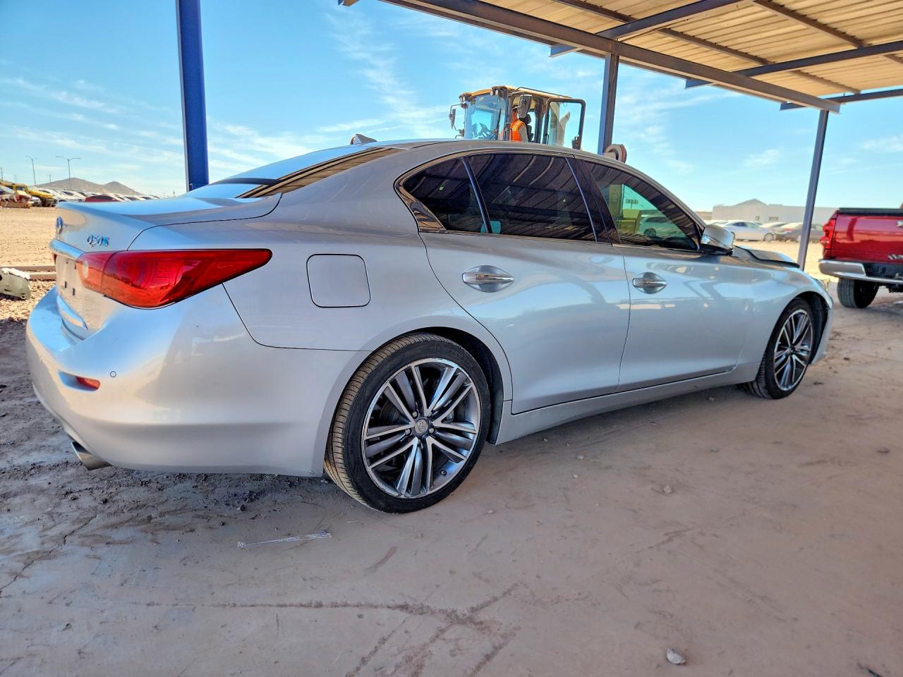 2014 Infiniti Q50 Hybrid Sport Silver vin: JN1AV7AP5EM691720