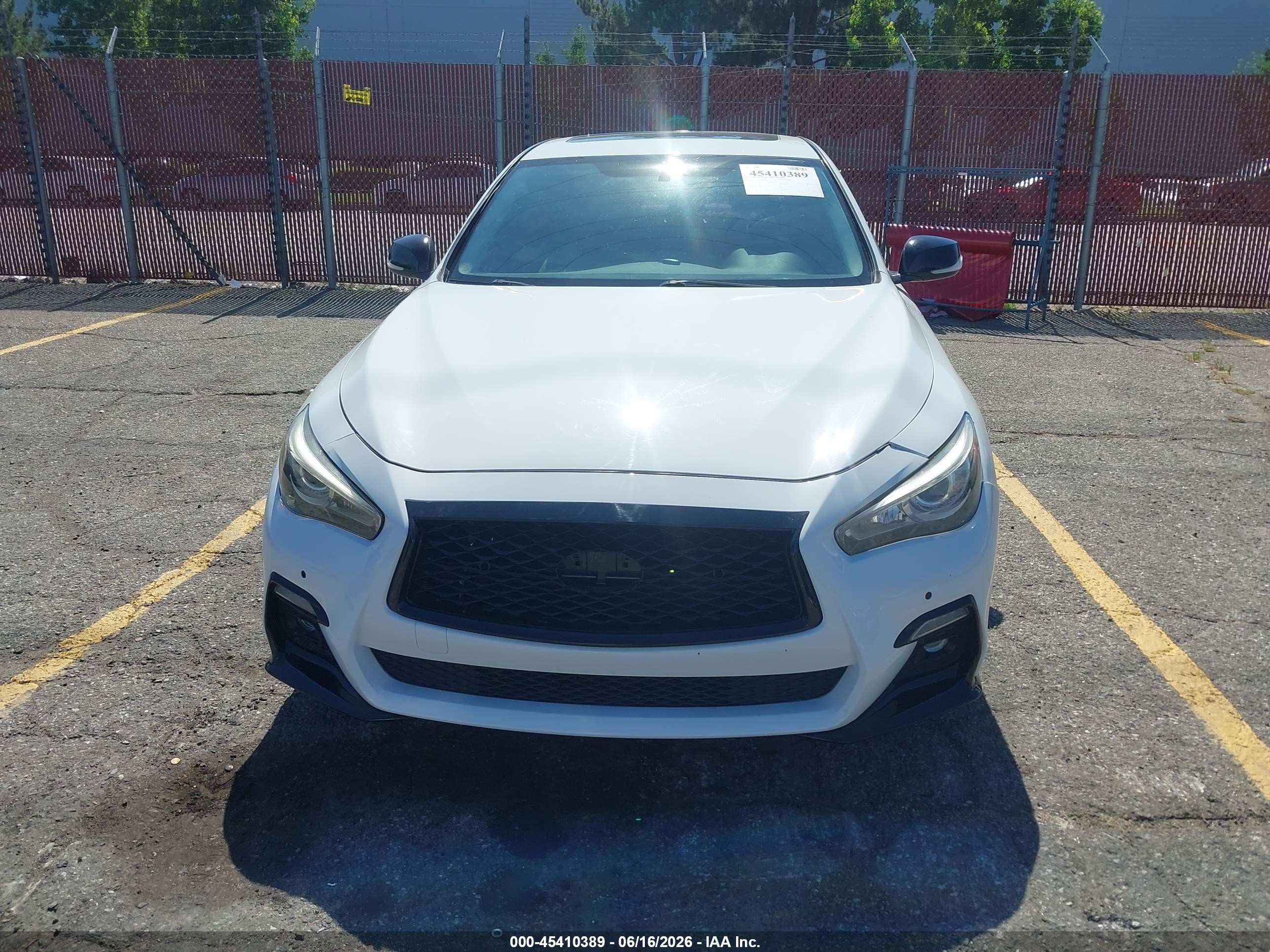 2015 Infiniti Q50 Hybrid Premium White vin: JN1AV7AP5FM790734