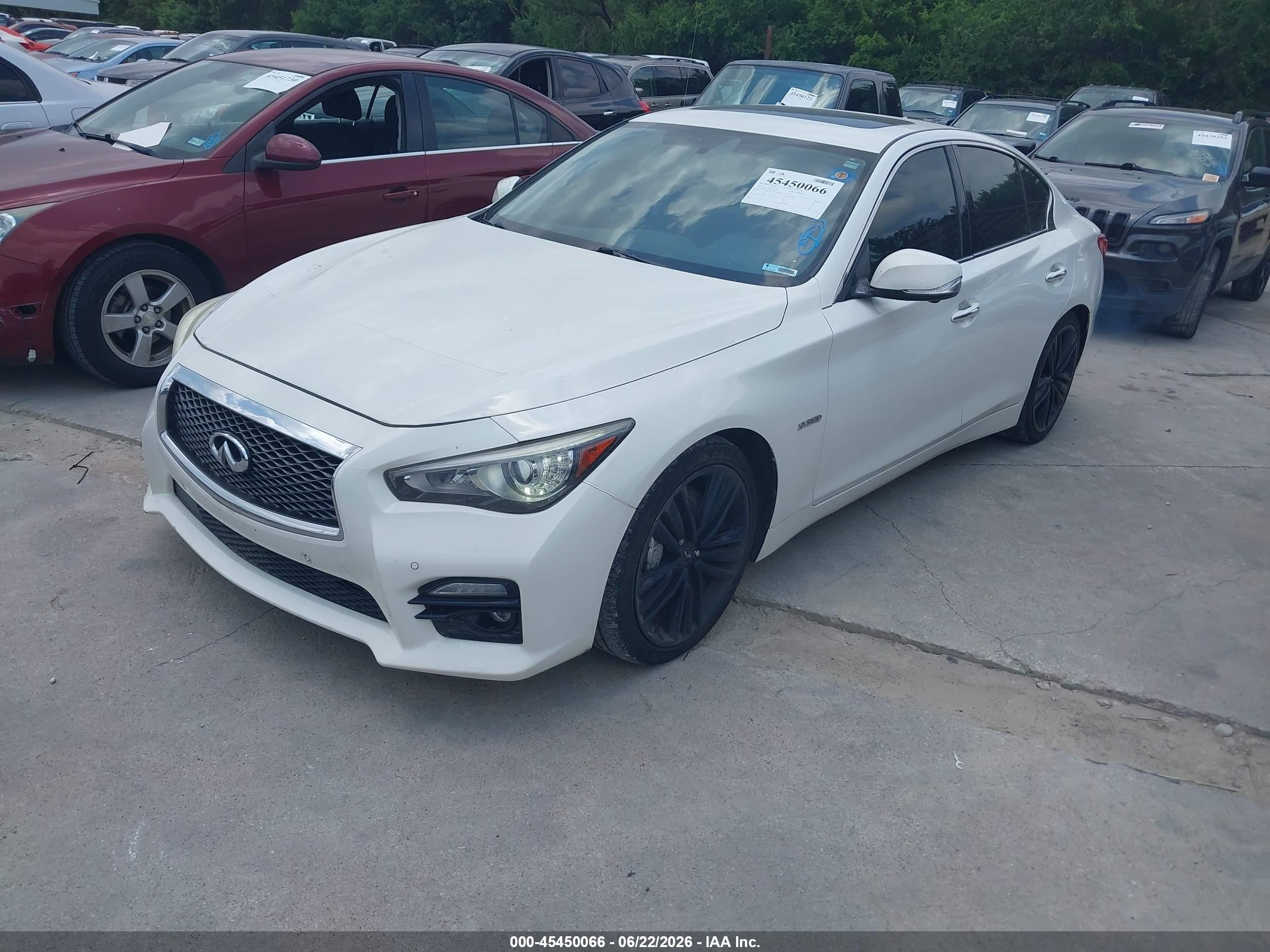 2015 Infiniti Q50 Hybrid Sport White vin: JN1AV7AP9FM790087