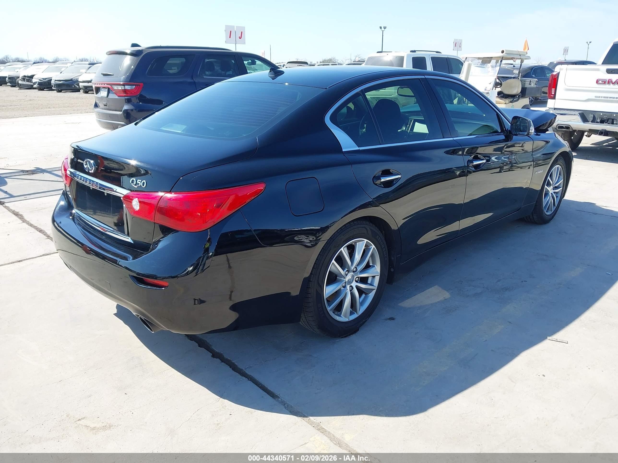 2015 Infiniti Q50 Hybrid Premium Black vin: JN1AV7AP9FM790378