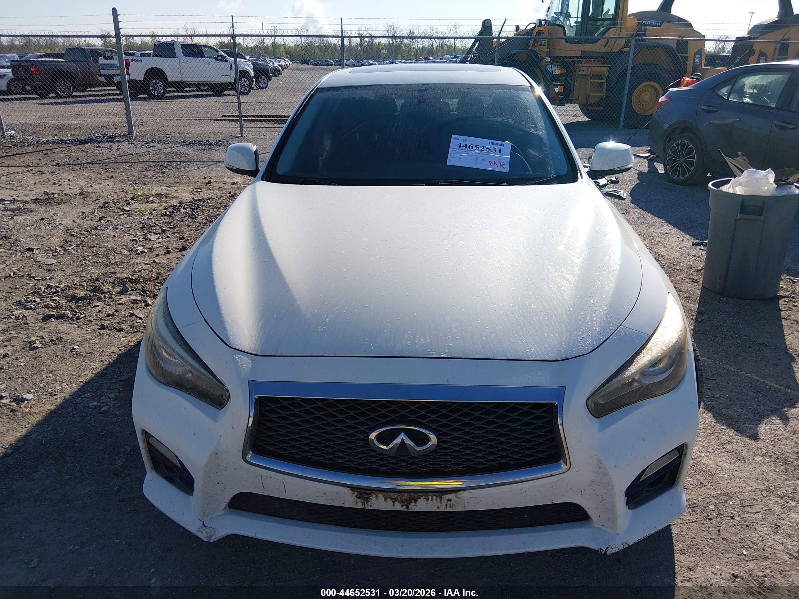 2015 Infiniti Q50 Hybrid Sport White vin: JN1AV7AP9FM790946