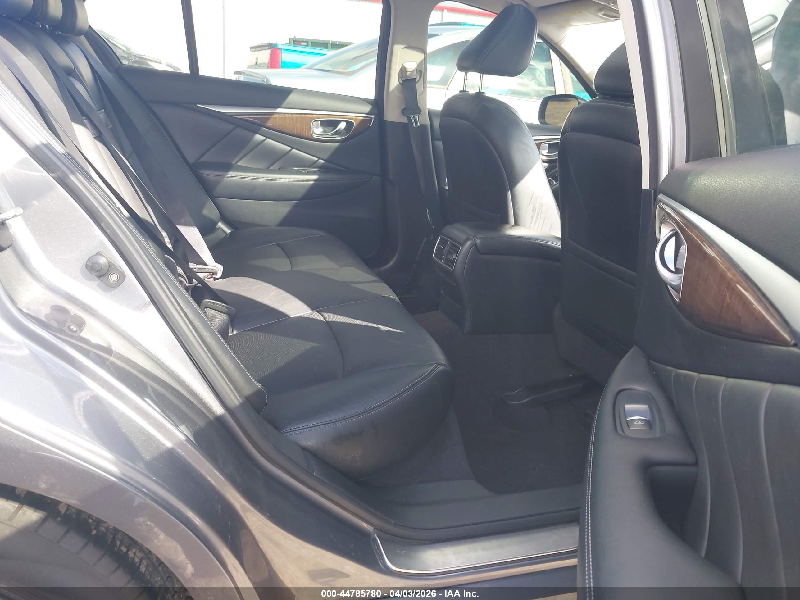 2014 Infiniti Q50 Hybrid Premium Gray vin: JN1AV7APXEM690448