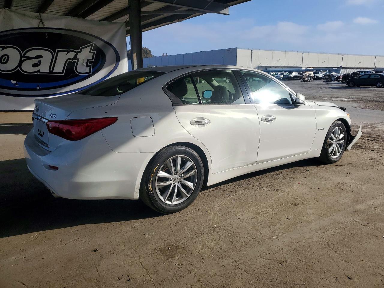 2015 Infiniti Q50 Hybrid Premium White vin: JN1AV7APXFM790793