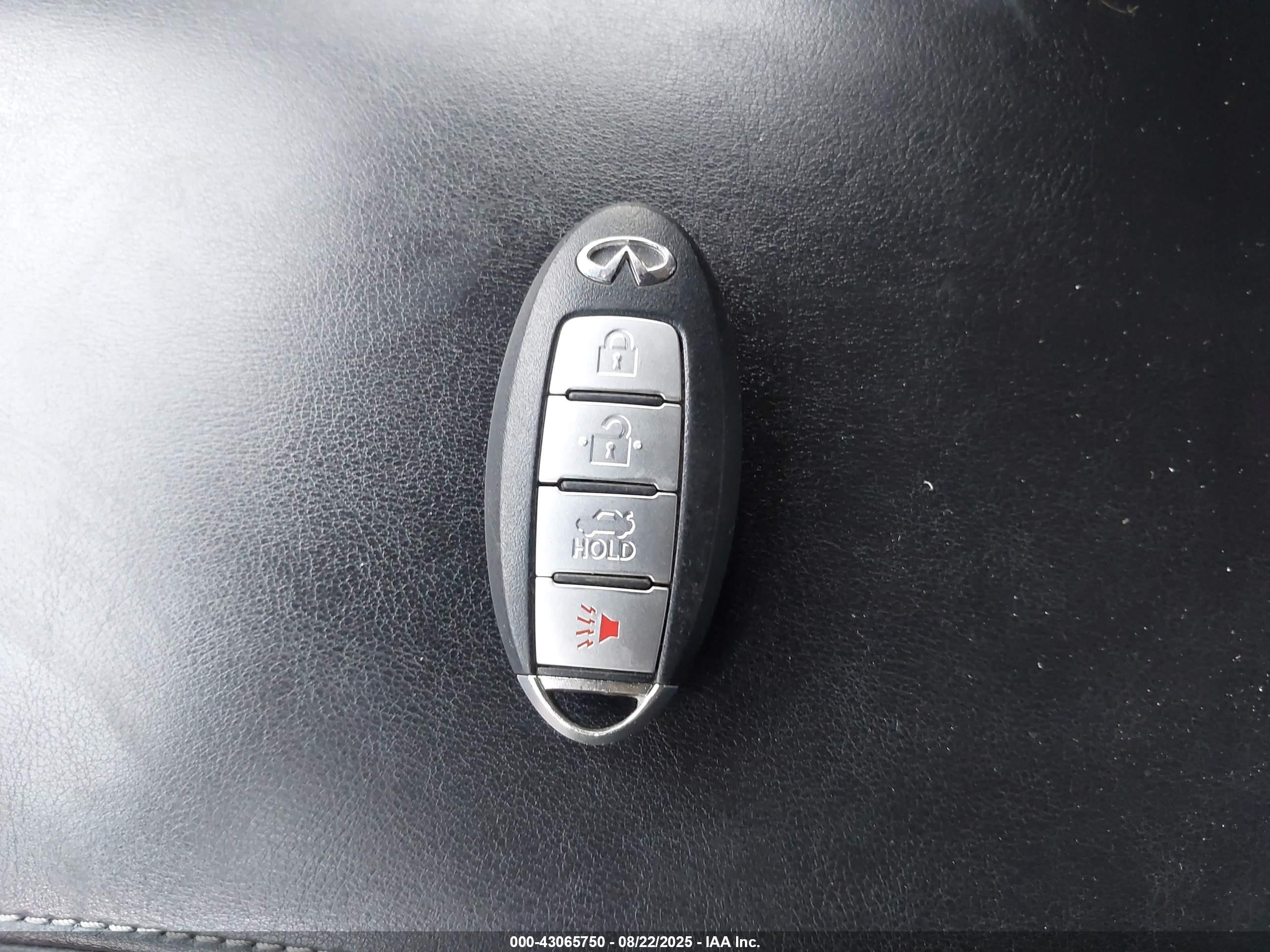 2015 Infiniti Q50 Hybrid Premium Light Blue vin: JN1AV7APXFM790843