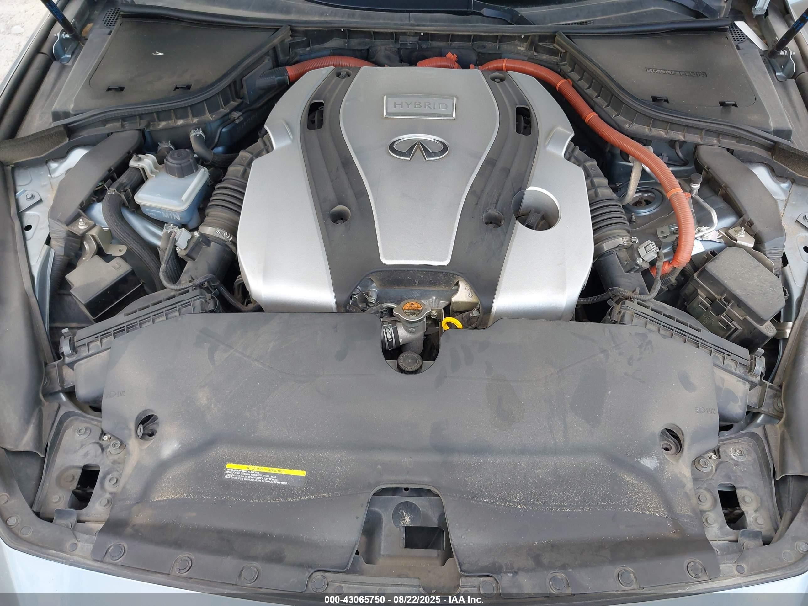 2015 Infiniti Q50 Hybrid Premium Light Blue vin: JN1AV7APXFM790843