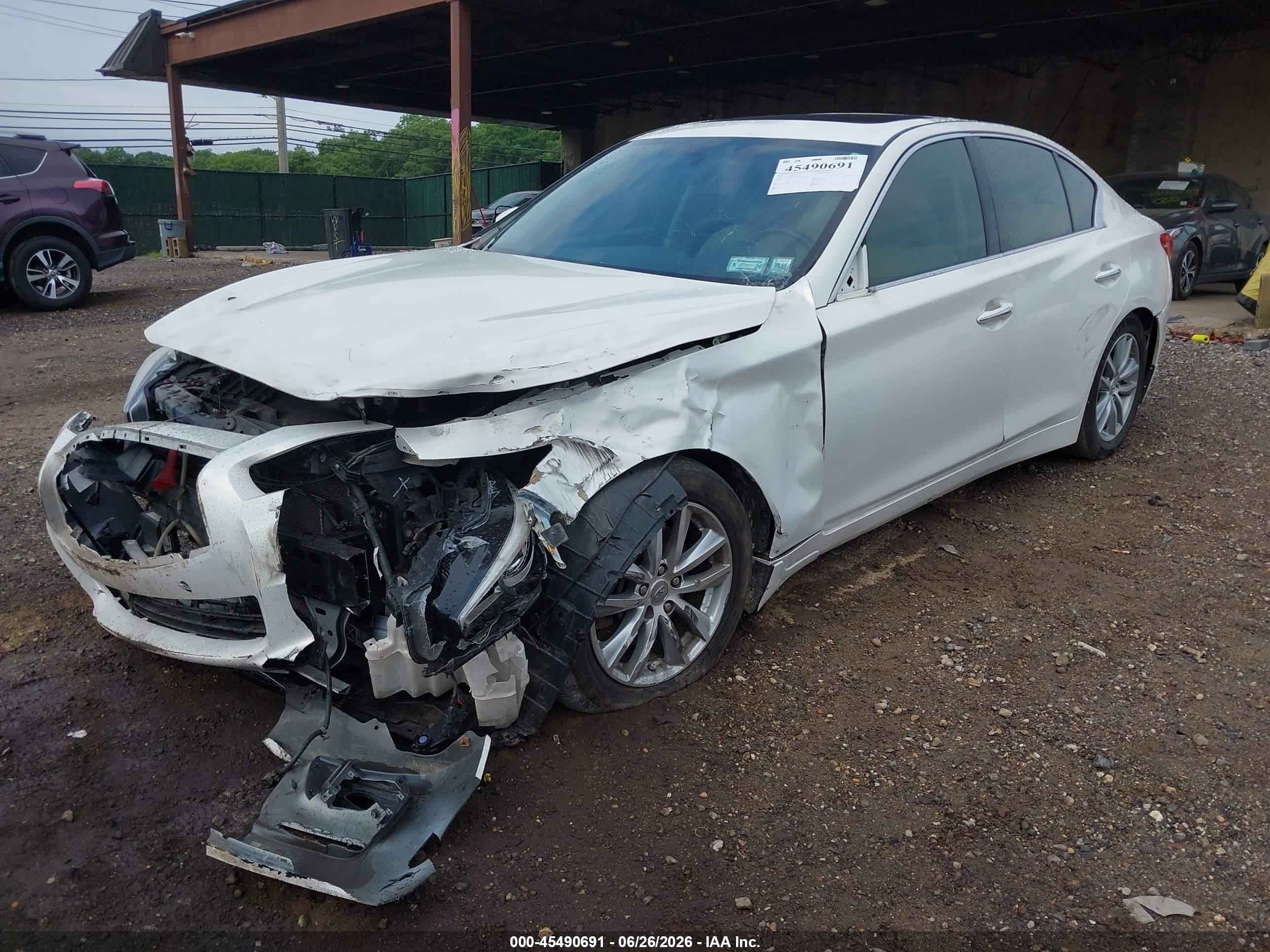 2014 Infiniti Q50 Hybrid Premium White vin: JN1AV7AR0EM700373