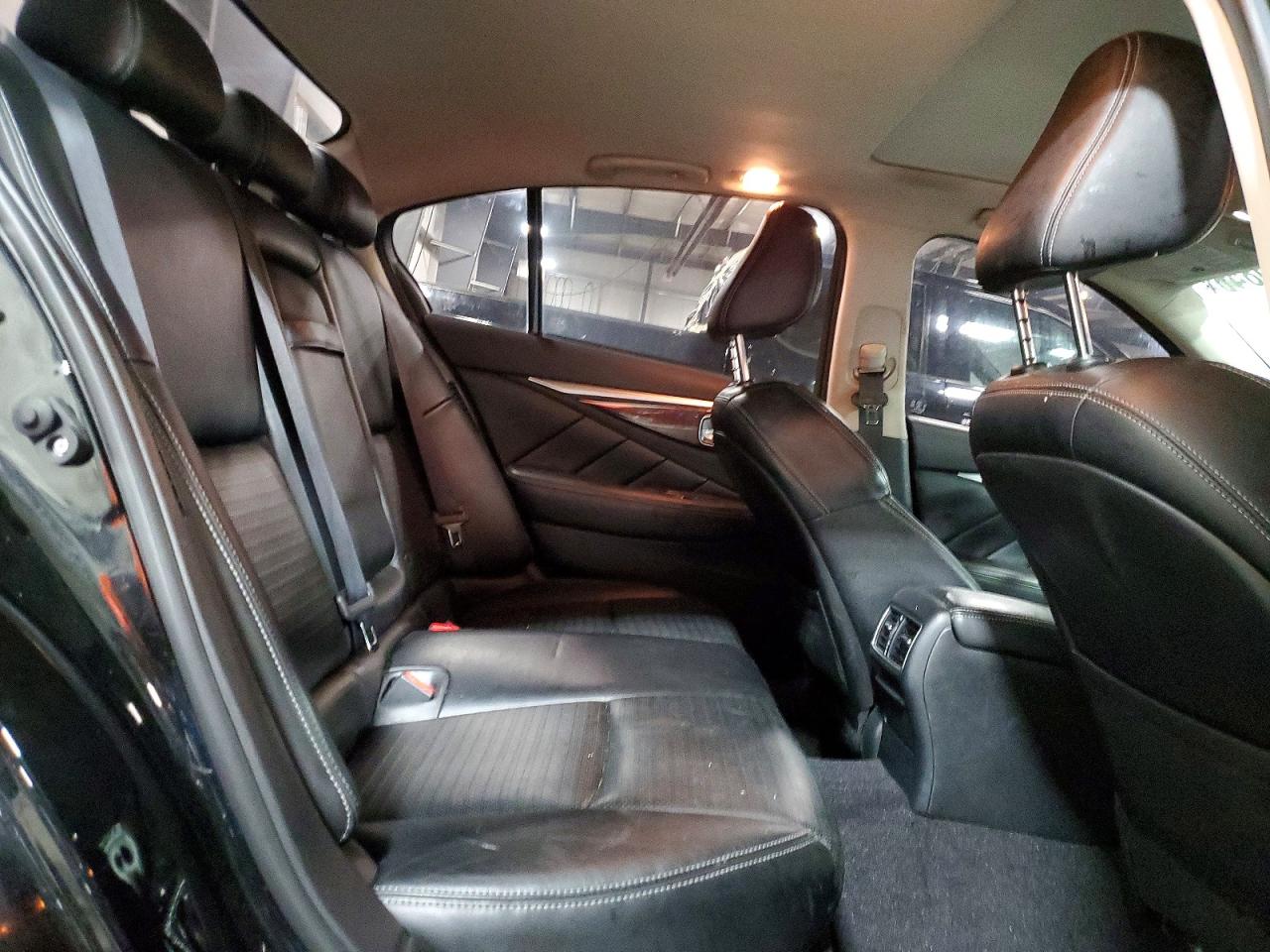 2015 Infiniti Q50 Hybrid Premium Black vin: JN1AV7AR0FM850727