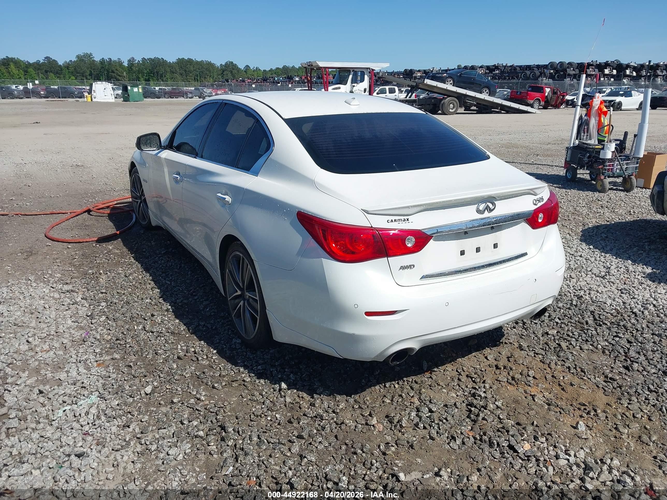 2014 Infiniti Q50 Hybrid Sport White vin: JN1AV7AR2EM703050