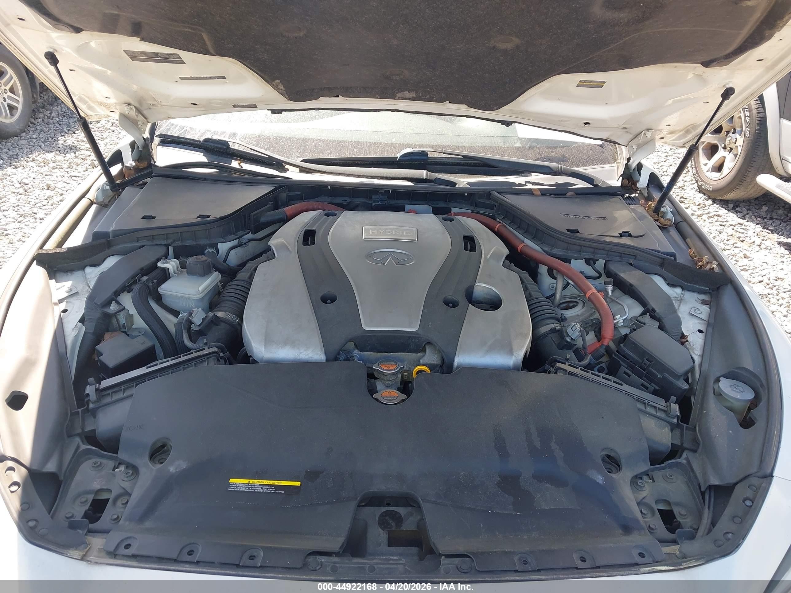 2014 Infiniti Q50 Hybrid Sport White vin: JN1AV7AR2EM703050