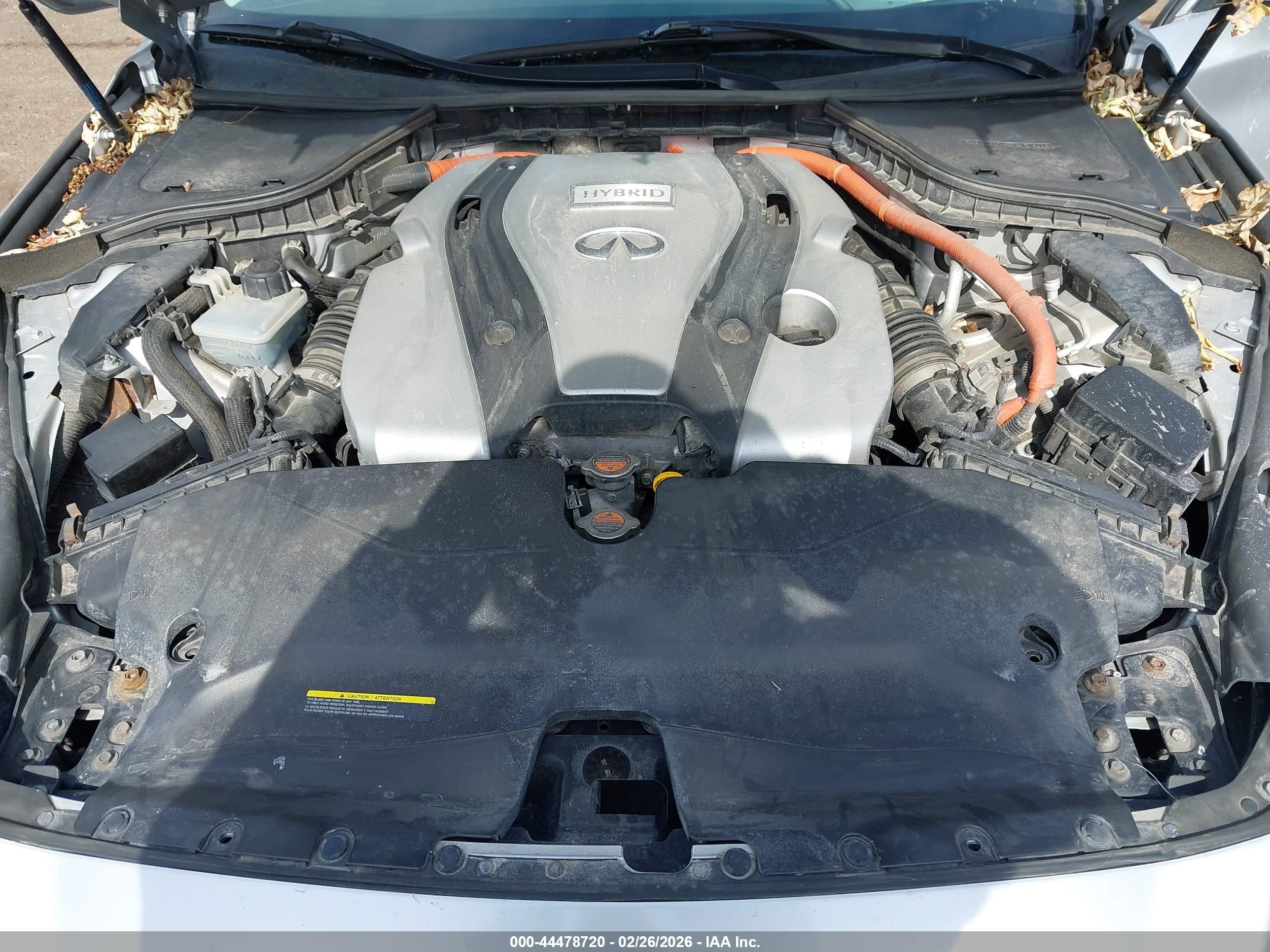 2015 Infiniti Q50 Hybrid Premium/sport Серебряный vin: JN1AV7AR2FM850857