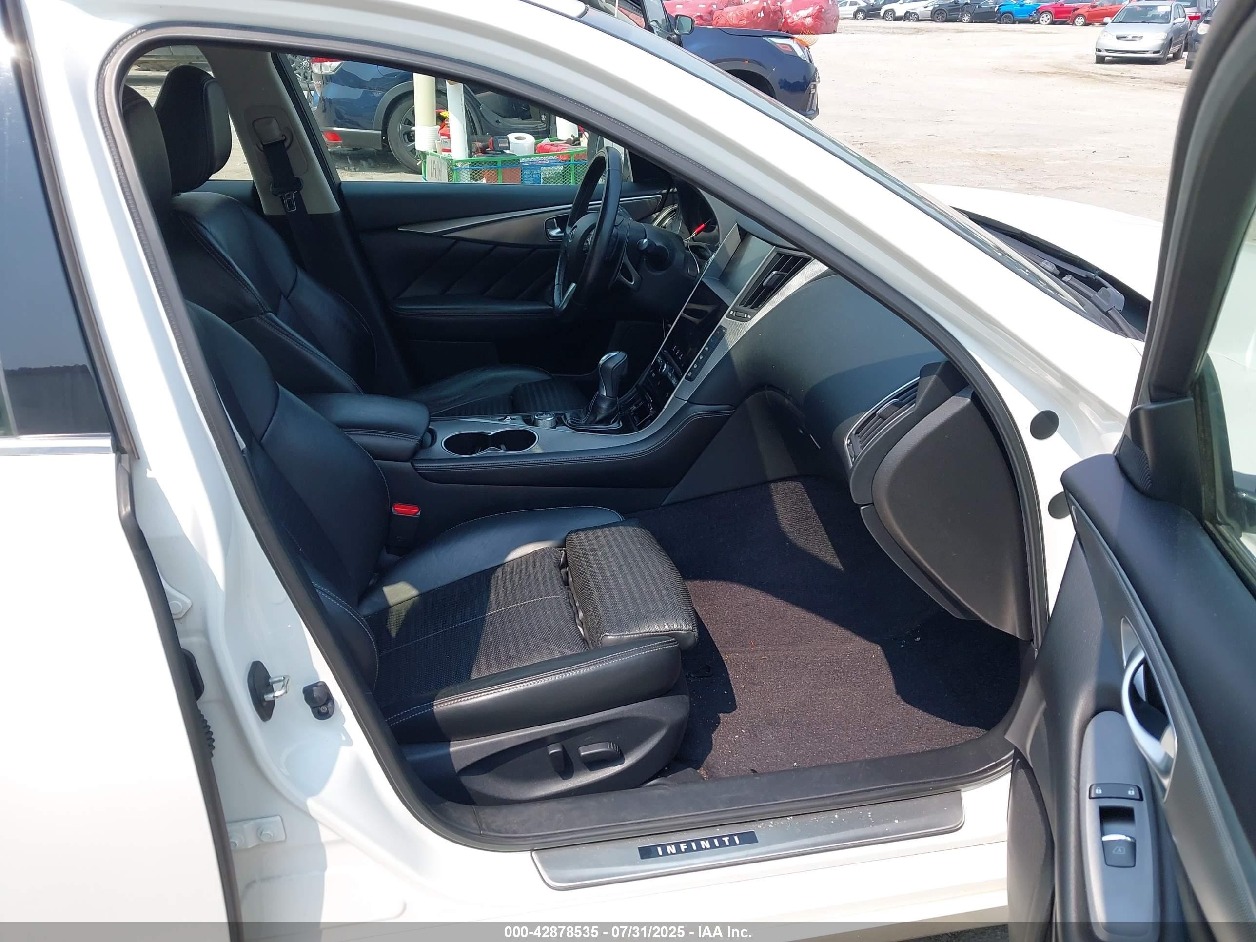 2015 Infiniti Q50 Hybrid Sport White vin: JN1AV7AR3FM850236